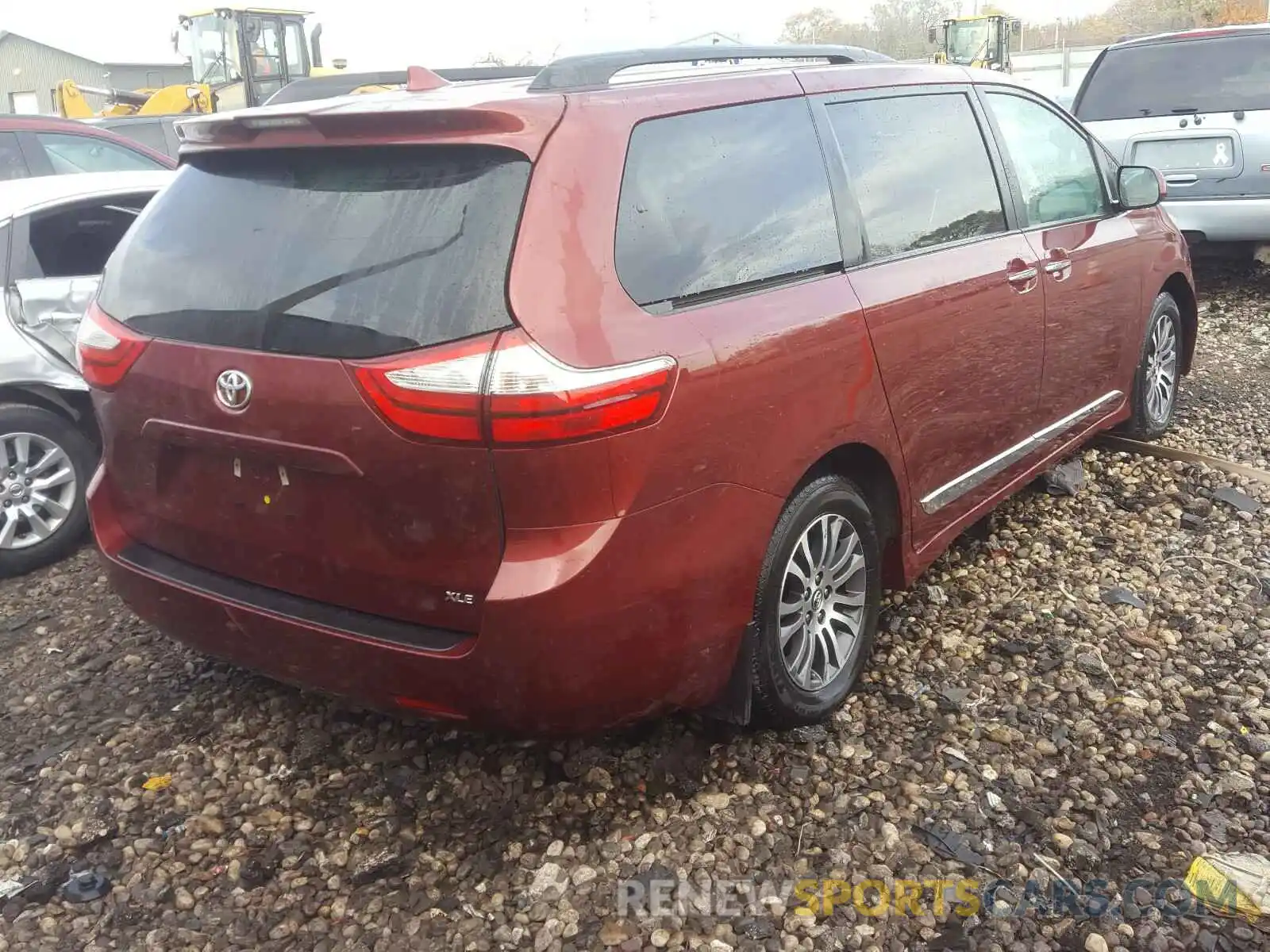 4 Фотография поврежденного автомобиля 5TDYZ3DC2KS995007 TOYOTA SIENNA 2019