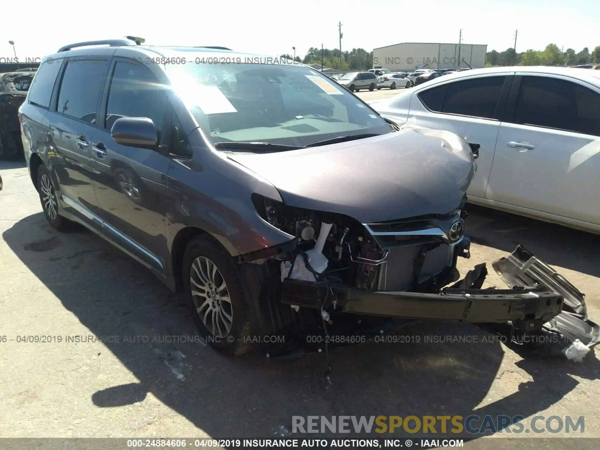 1 Photograph of a damaged car 5TDYZ3DC3KS005286 TOYOTA SIENNA 2019