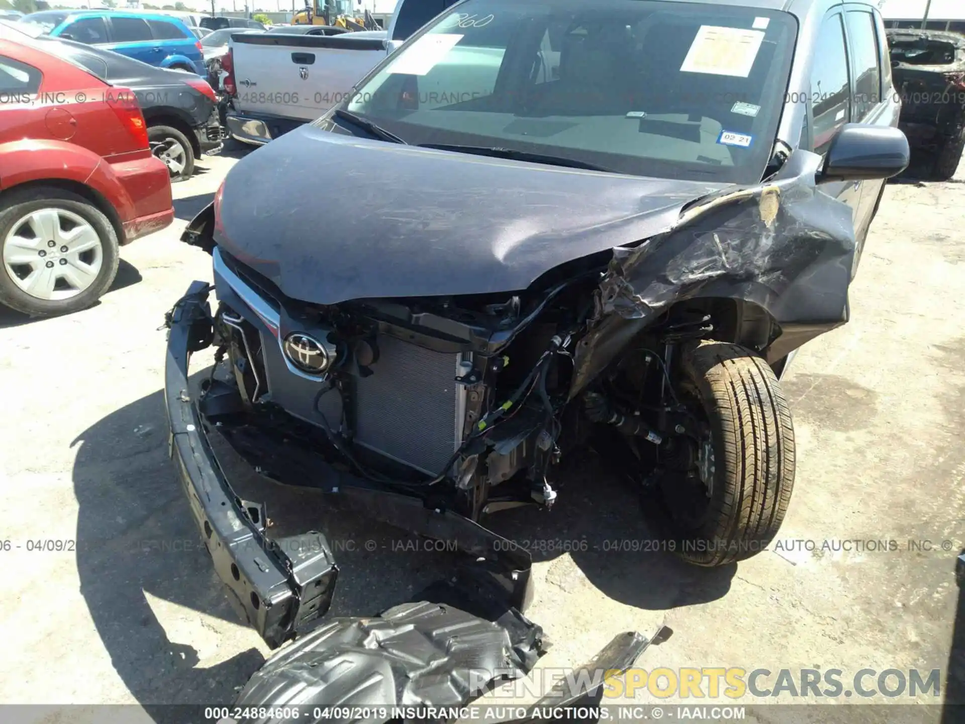 6 Photograph of a damaged car 5TDYZ3DC3KS005286 TOYOTA SIENNA 2019