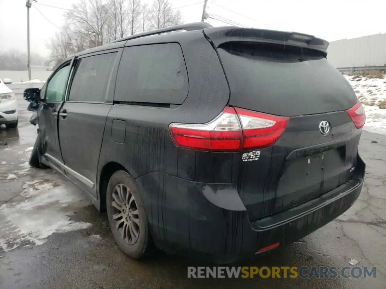 3 Фотография поврежденного автомобиля 5TDYZ3DC3KS007328 TOYOTA SIENNA 2019