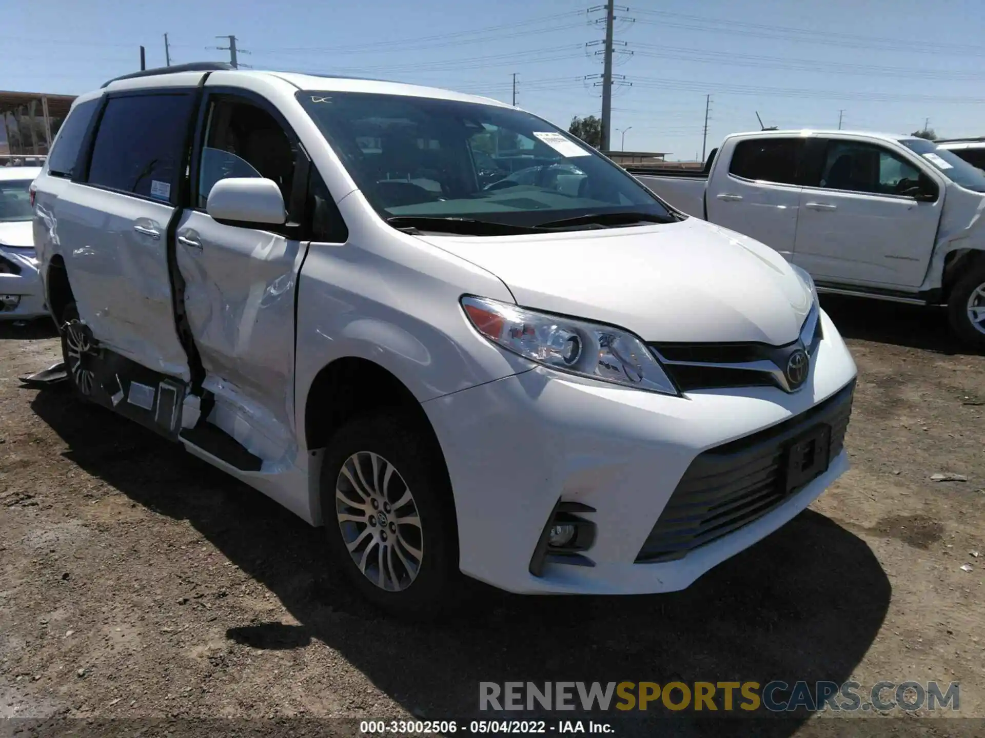 1 Photograph of a damaged car 5TDYZ3DC3KS009550 TOYOTA SIENNA 2019