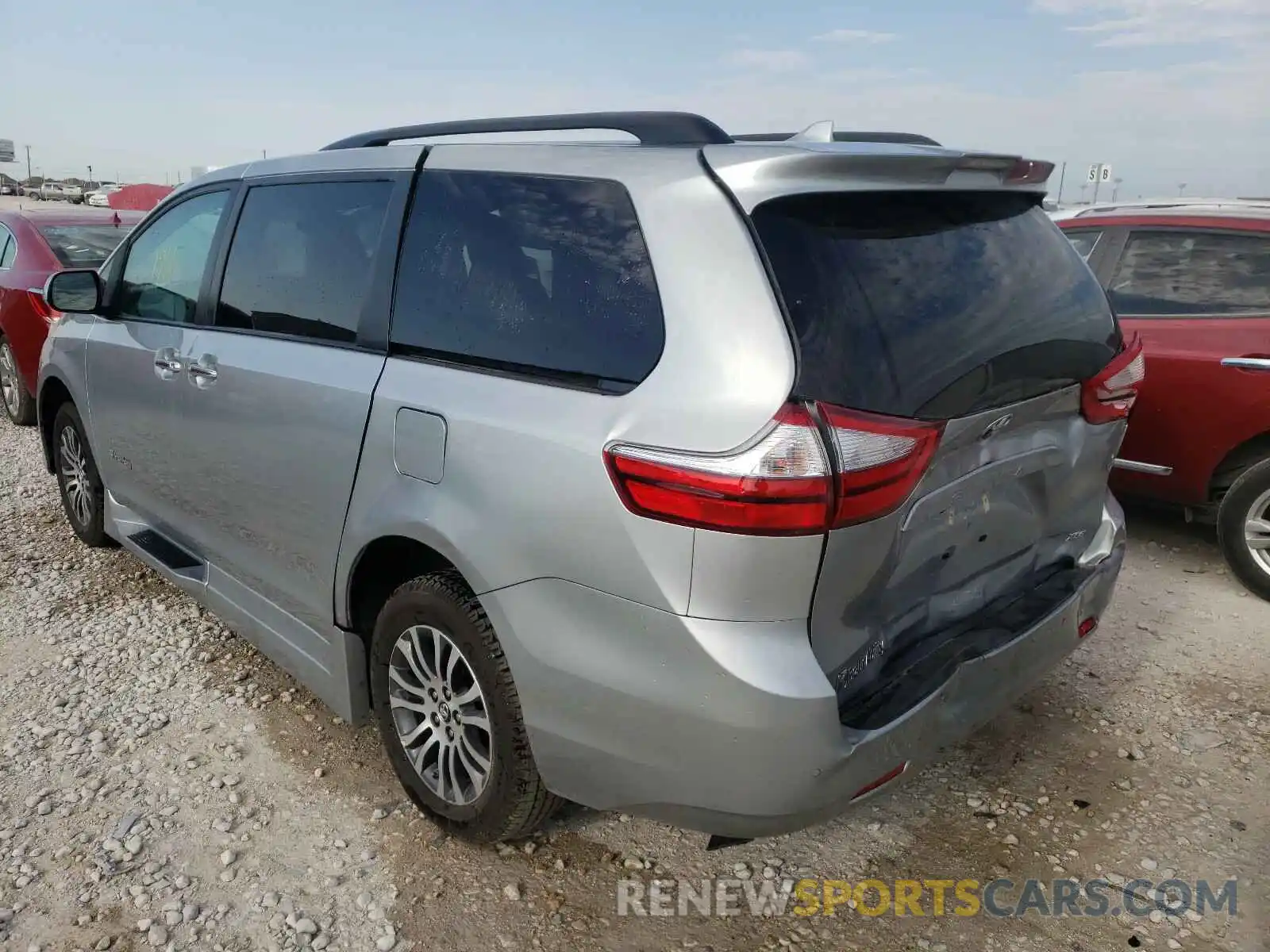 3 Фотография поврежденного автомобиля 5TDYZ3DC3KS012514 TOYOTA SIENNA 2019