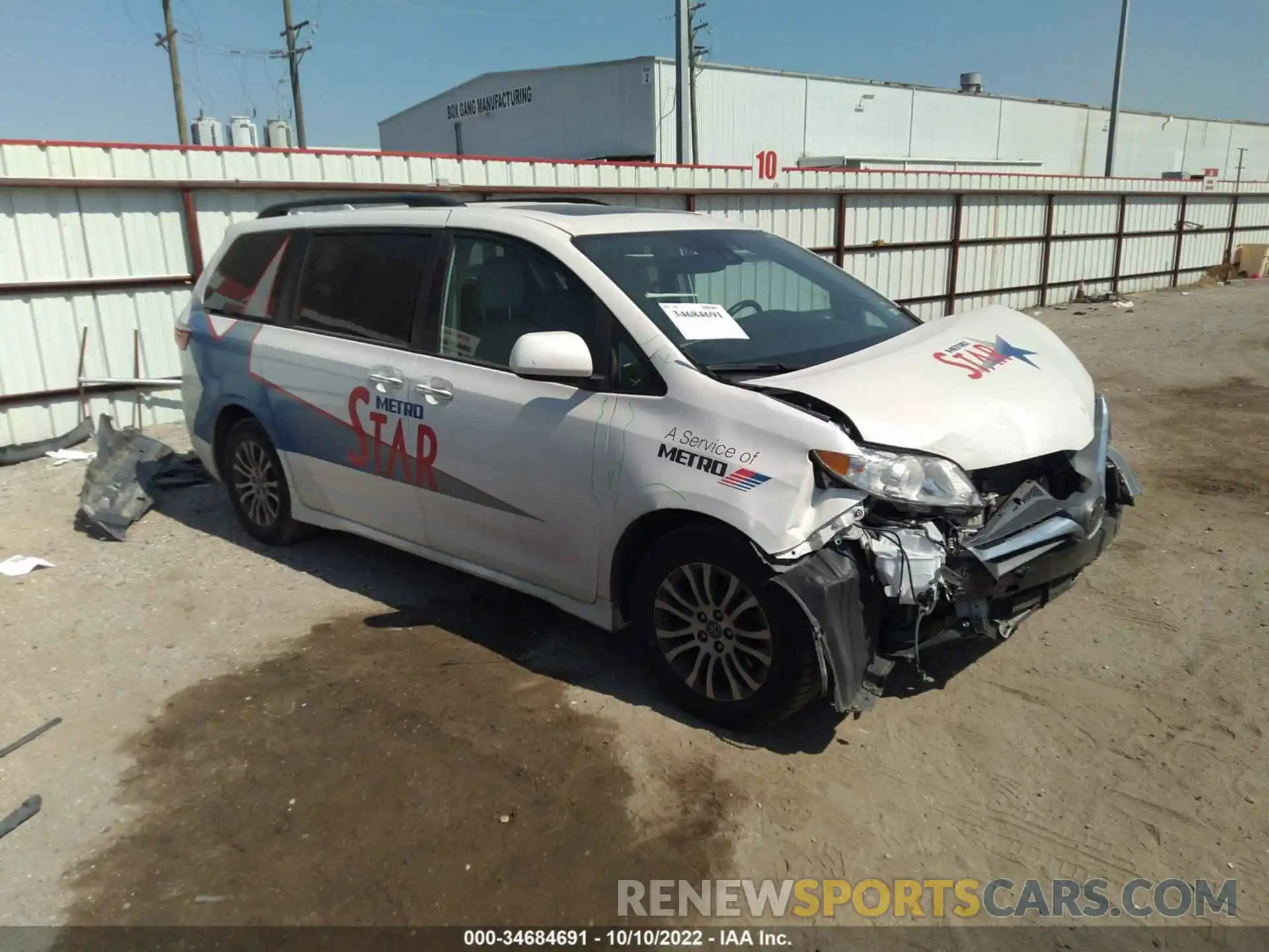 1 Фотография поврежденного автомобиля 5TDYZ3DC3KS015719 TOYOTA SIENNA 2019