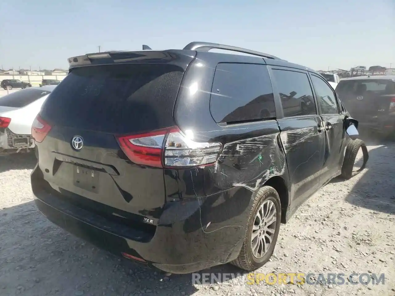 4 Фотография поврежденного автомобиля 5TDYZ3DC3KS976465 TOYOTA SIENNA 2019