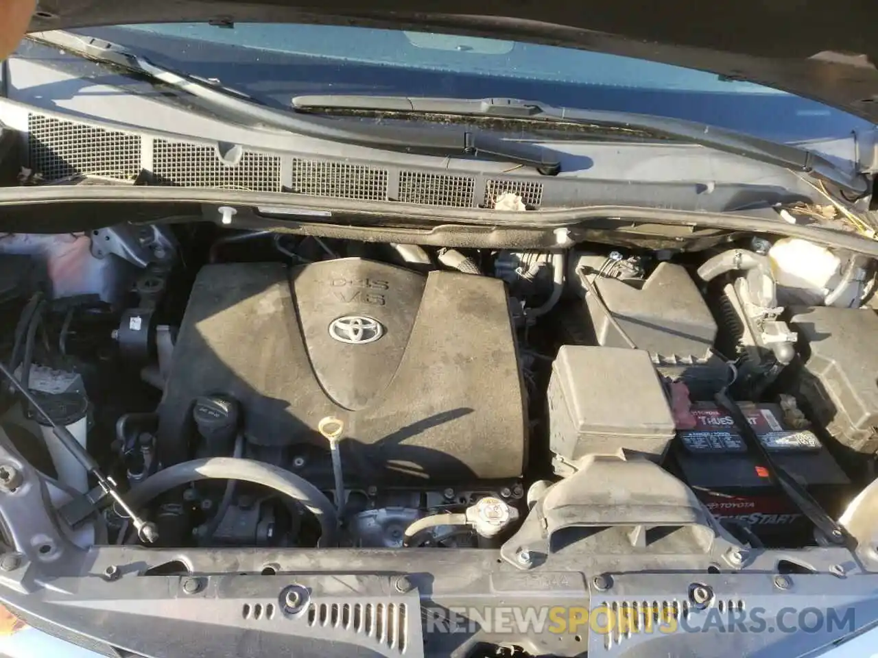 7 Photograph of a damaged car 5TDYZ3DC3KS985036 TOYOTA SIENNA 2019