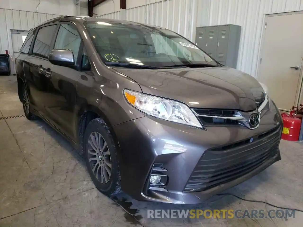 1 Photograph of a damaged car 5TDYZ3DC3KS992276 TOYOTA SIENNA 2019