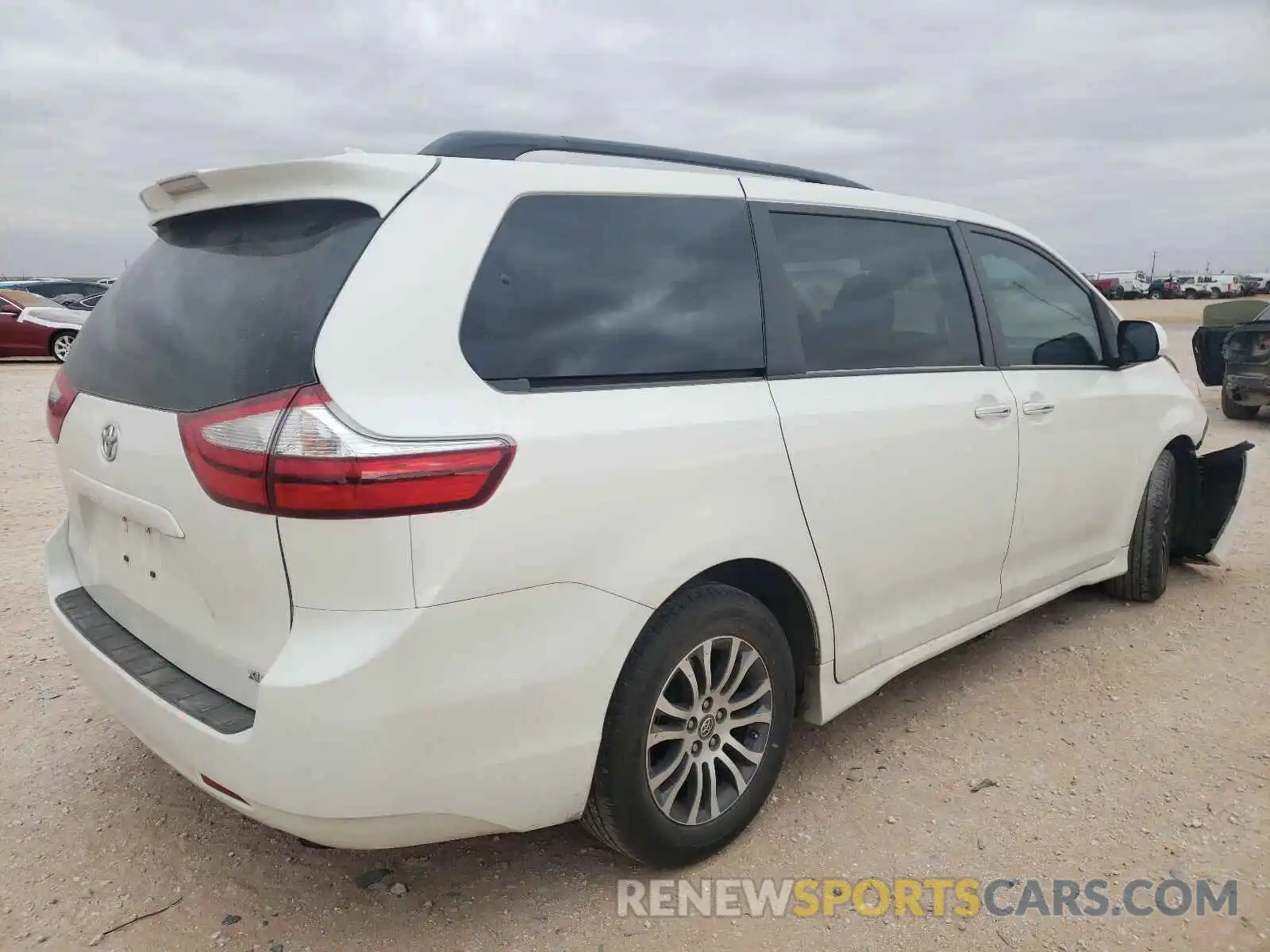 4 Фотография поврежденного автомобиля 5TDYZ3DC3KS992441 TOYOTA SIENNA 2019