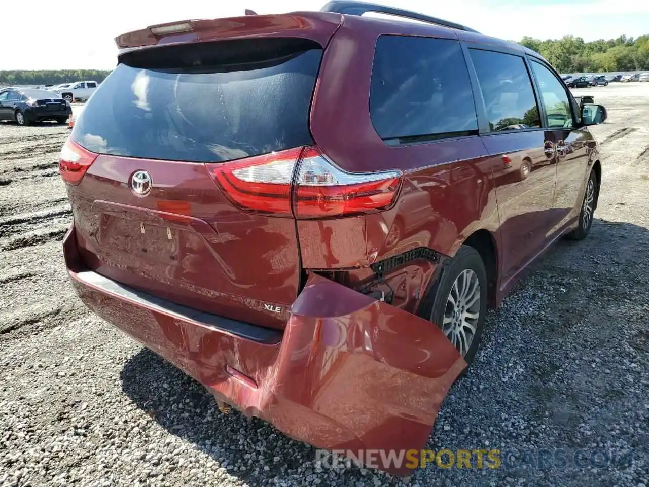 4 Фотография поврежденного автомобиля 5TDYZ3DC4KS006740 TOYOTA SIENNA 2019