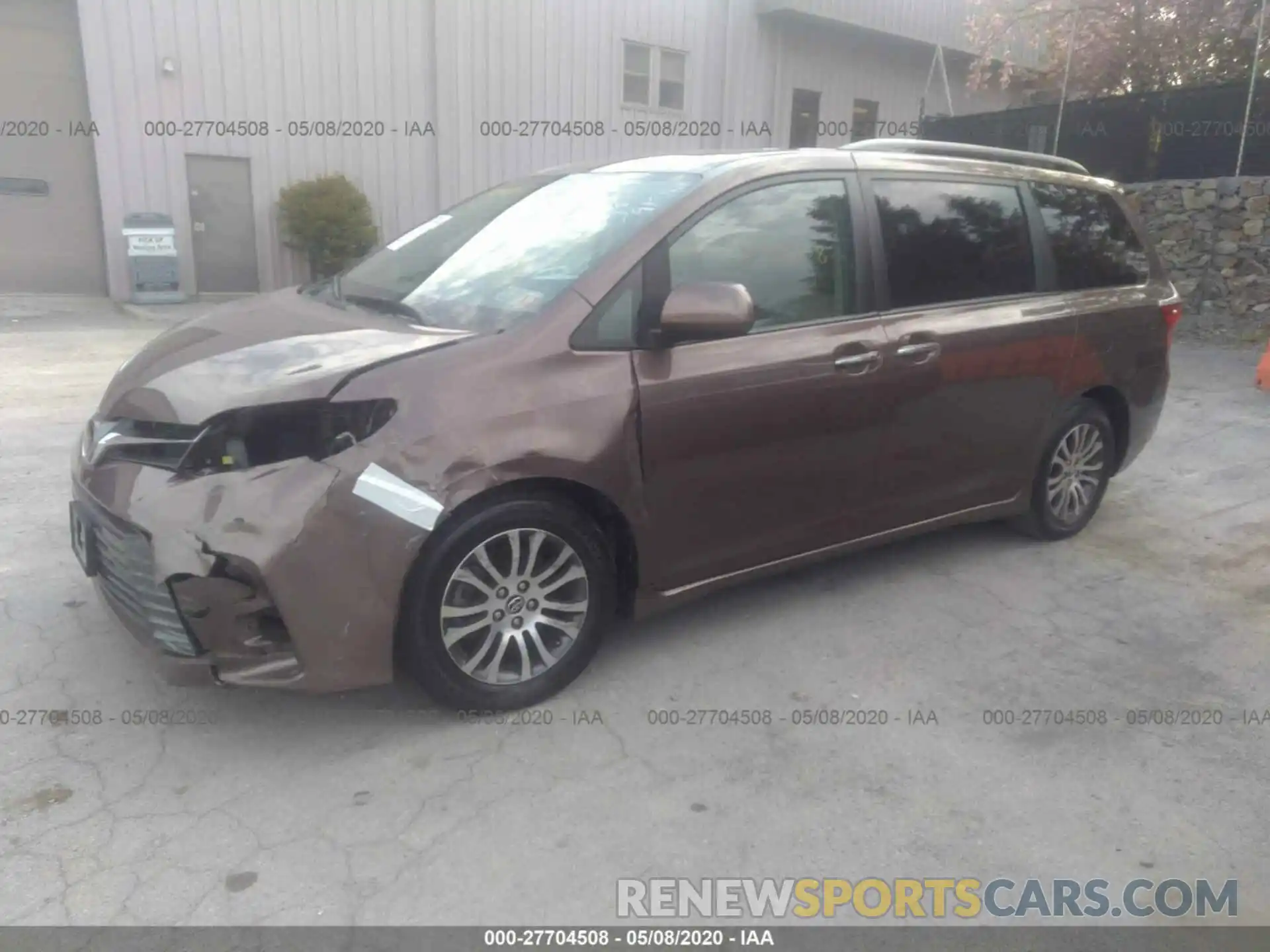 2 Фотография поврежденного автомобиля 5TDYZ3DC4KS007001 TOYOTA SIENNA 2019