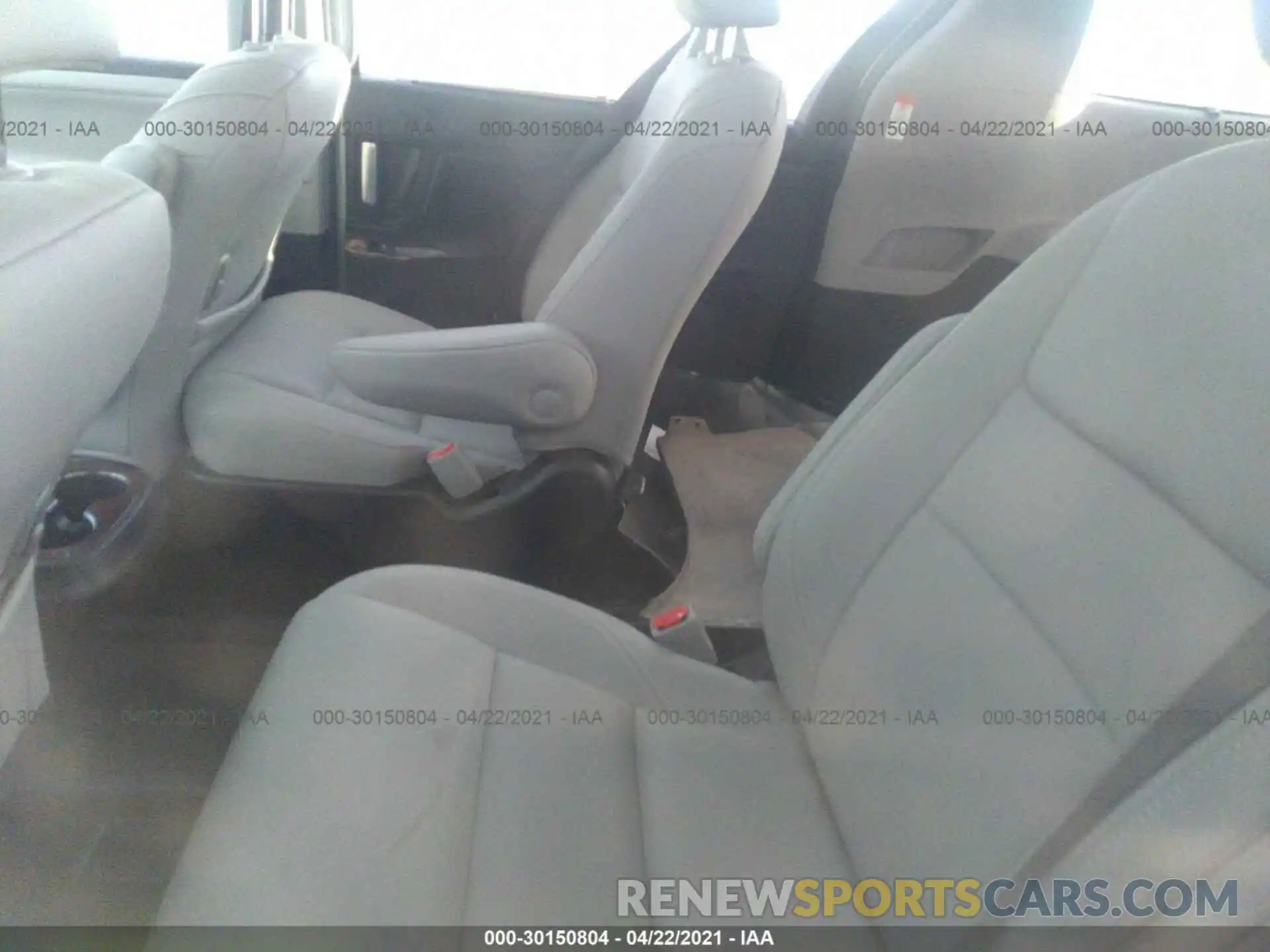 8 Фотография поврежденного автомобиля 5TDYZ3DC4KS010254 TOYOTA SIENNA 2019