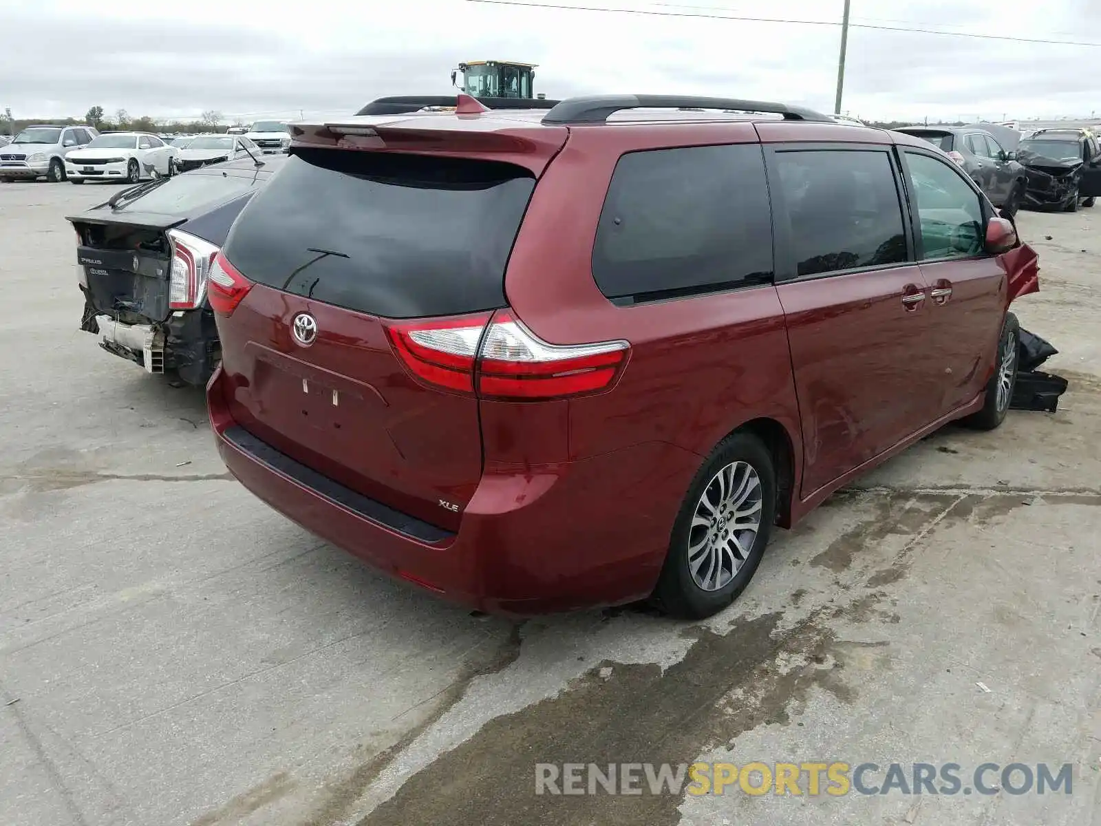 4 Фотография поврежденного автомобиля 5TDYZ3DC4KS969704 TOYOTA SIENNA 2019