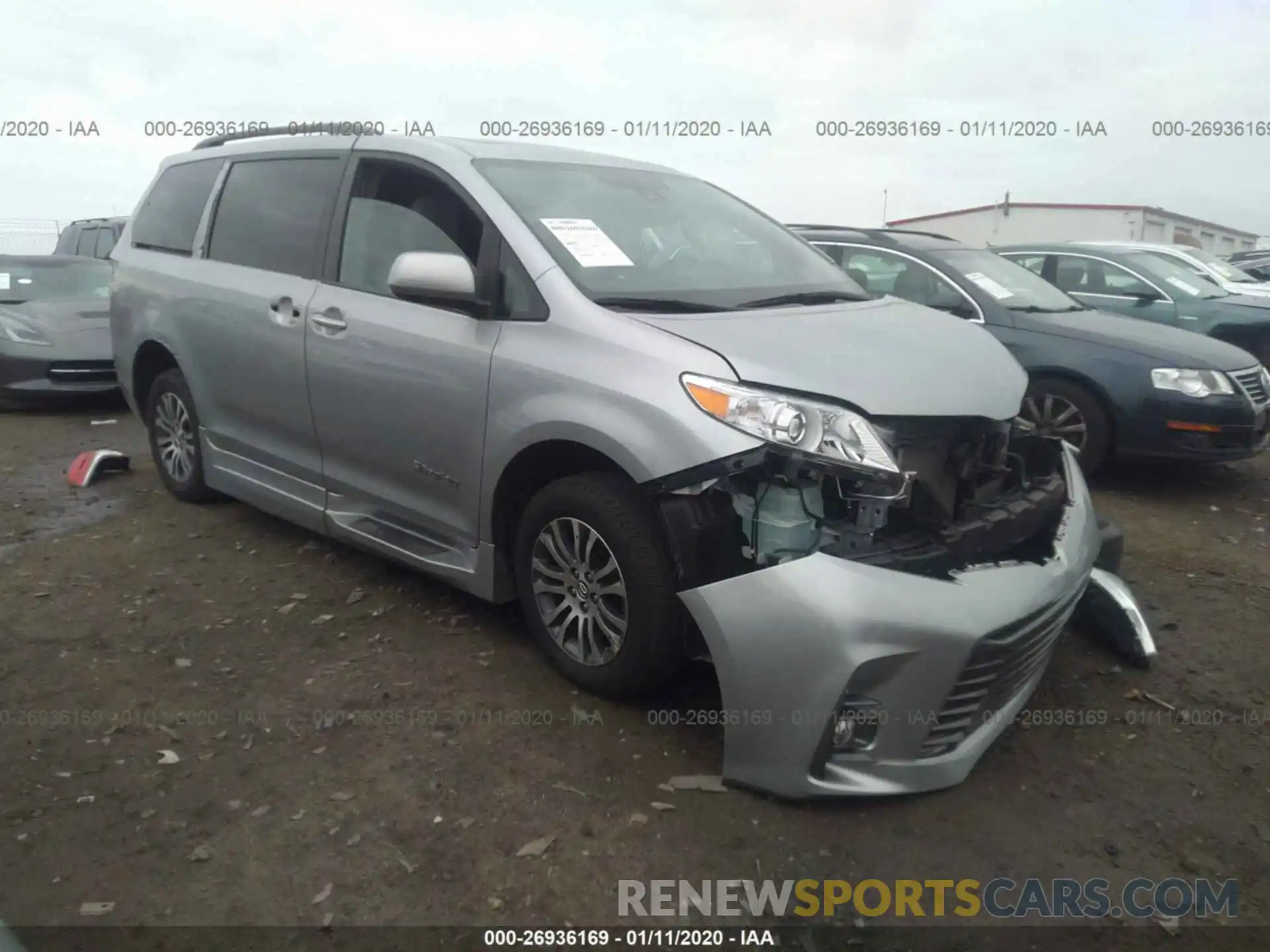 1 Фотография поврежденного автомобиля 5TDYZ3DC4KS995106 TOYOTA SIENNA 2019