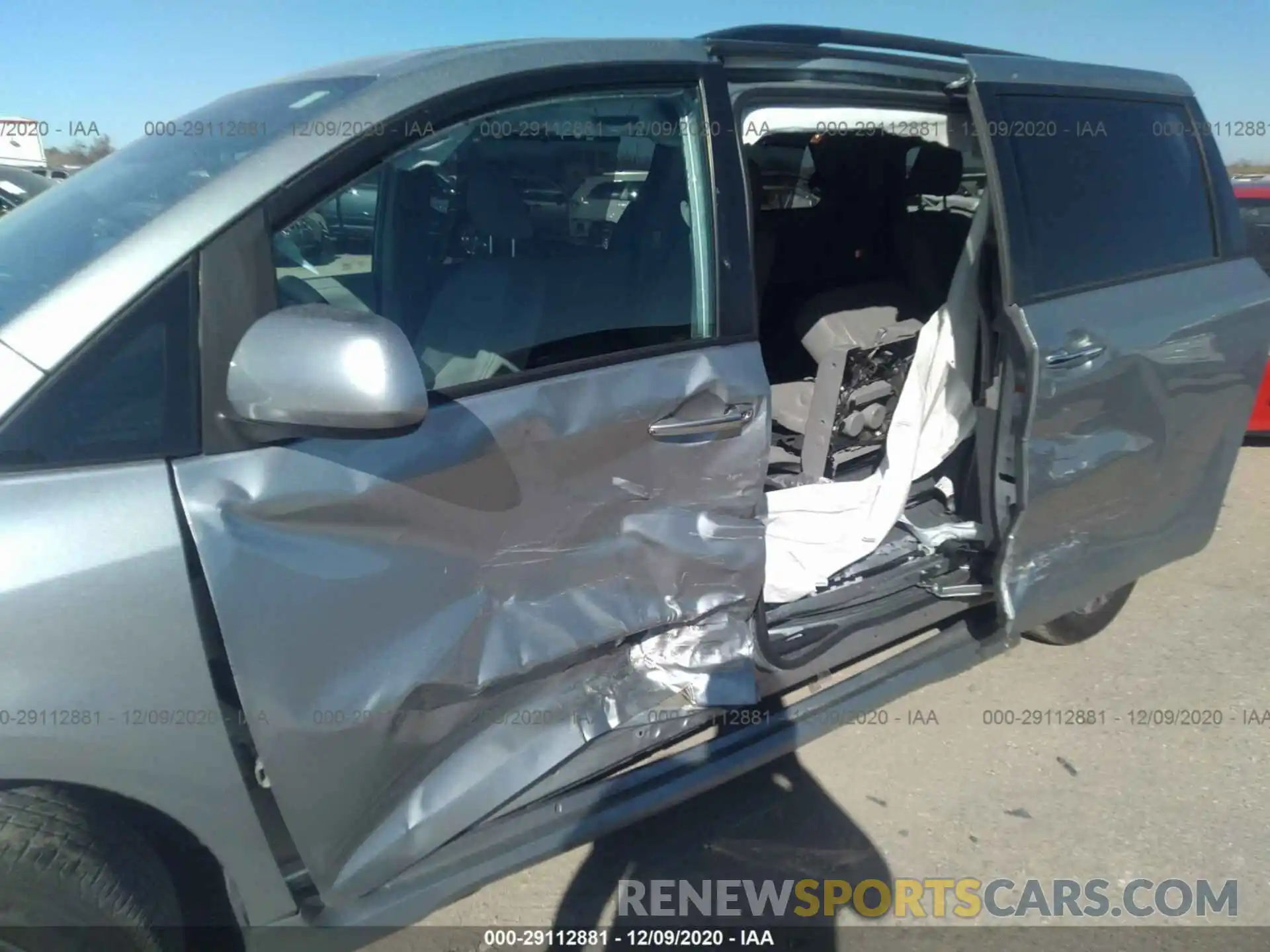 6 Photograph of a damaged car 5TDYZ3DC4KS998720 TOYOTA SIENNA 2019