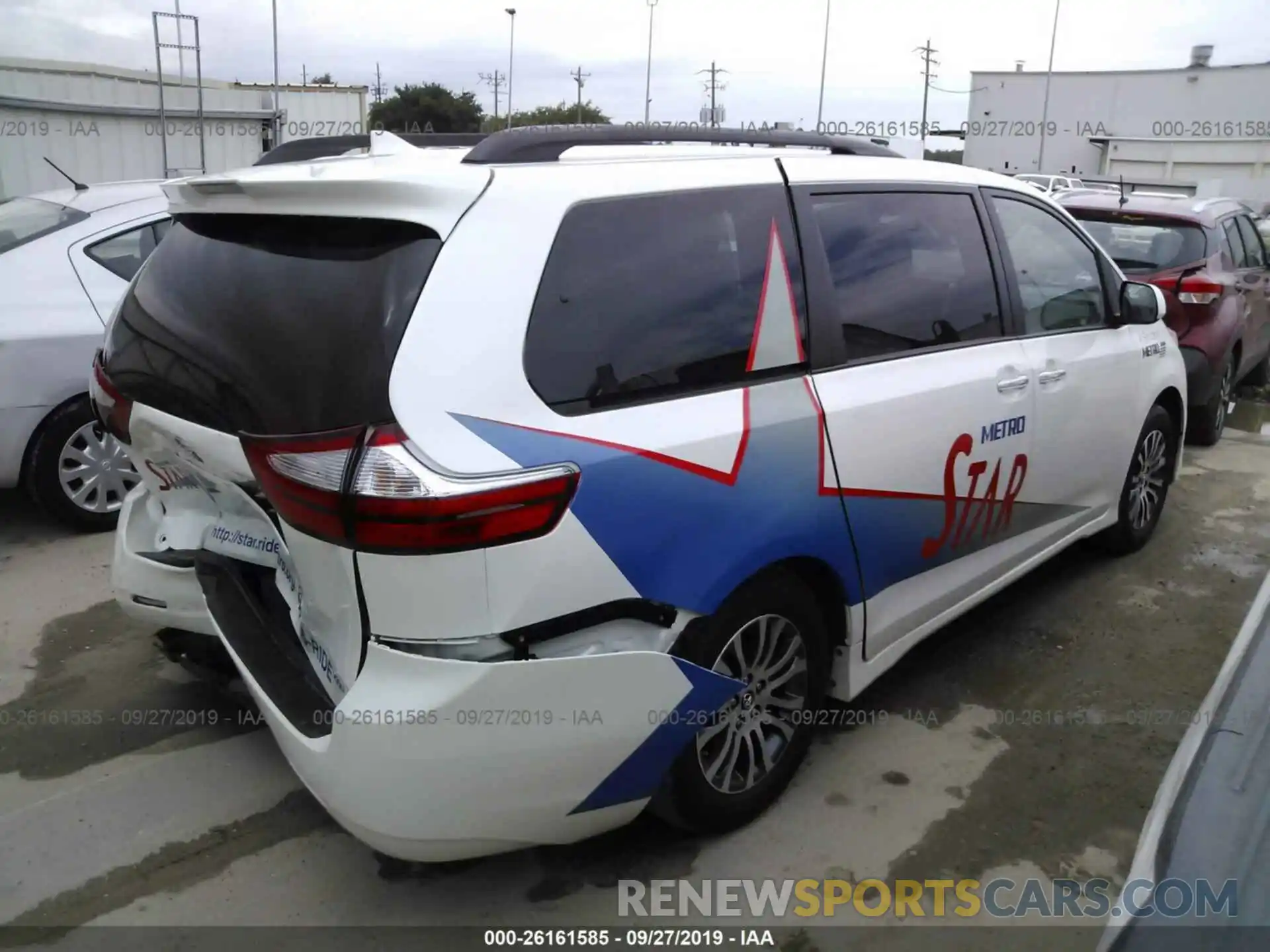 4 Фотография поврежденного автомобиля 5TDYZ3DC5KS002244 TOYOTA SIENNA 2019