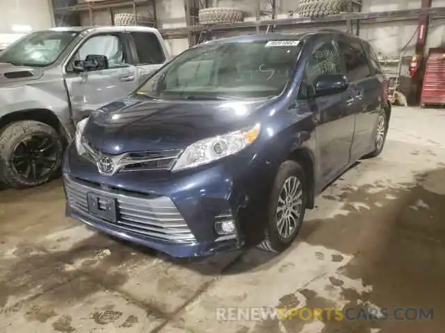 2 Photograph of a damaged car 5TDYZ3DC5KS005516 TOYOTA SIENNA 2019