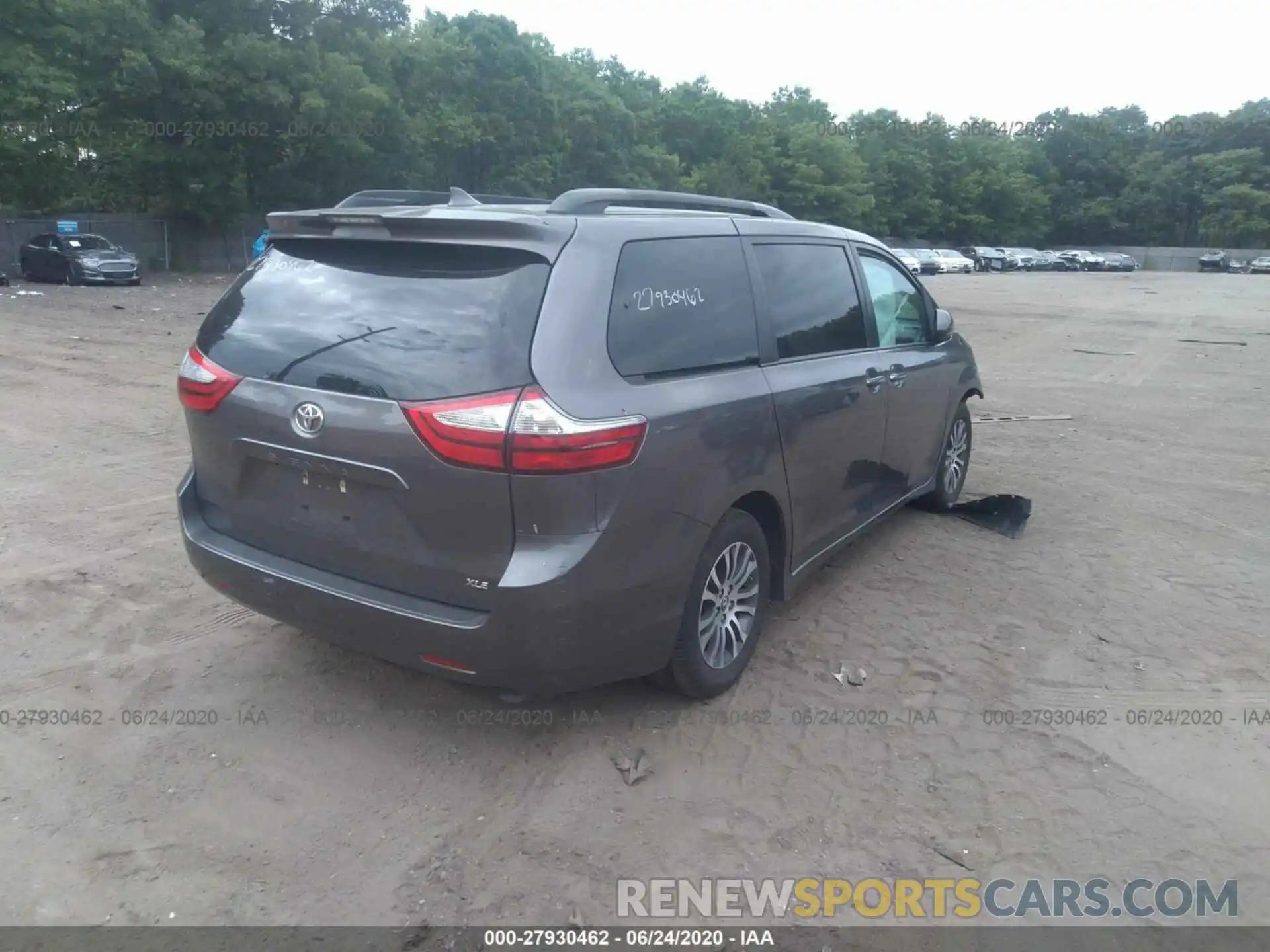 4 Фотография поврежденного автомобиля 5TDYZ3DC5KS978329 TOYOTA SIENNA 2019