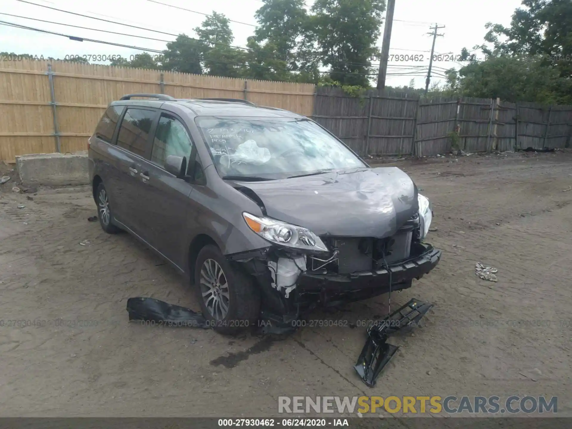 6 Photograph of a damaged car 5TDYZ3DC5KS978329 TOYOTA SIENNA 2019