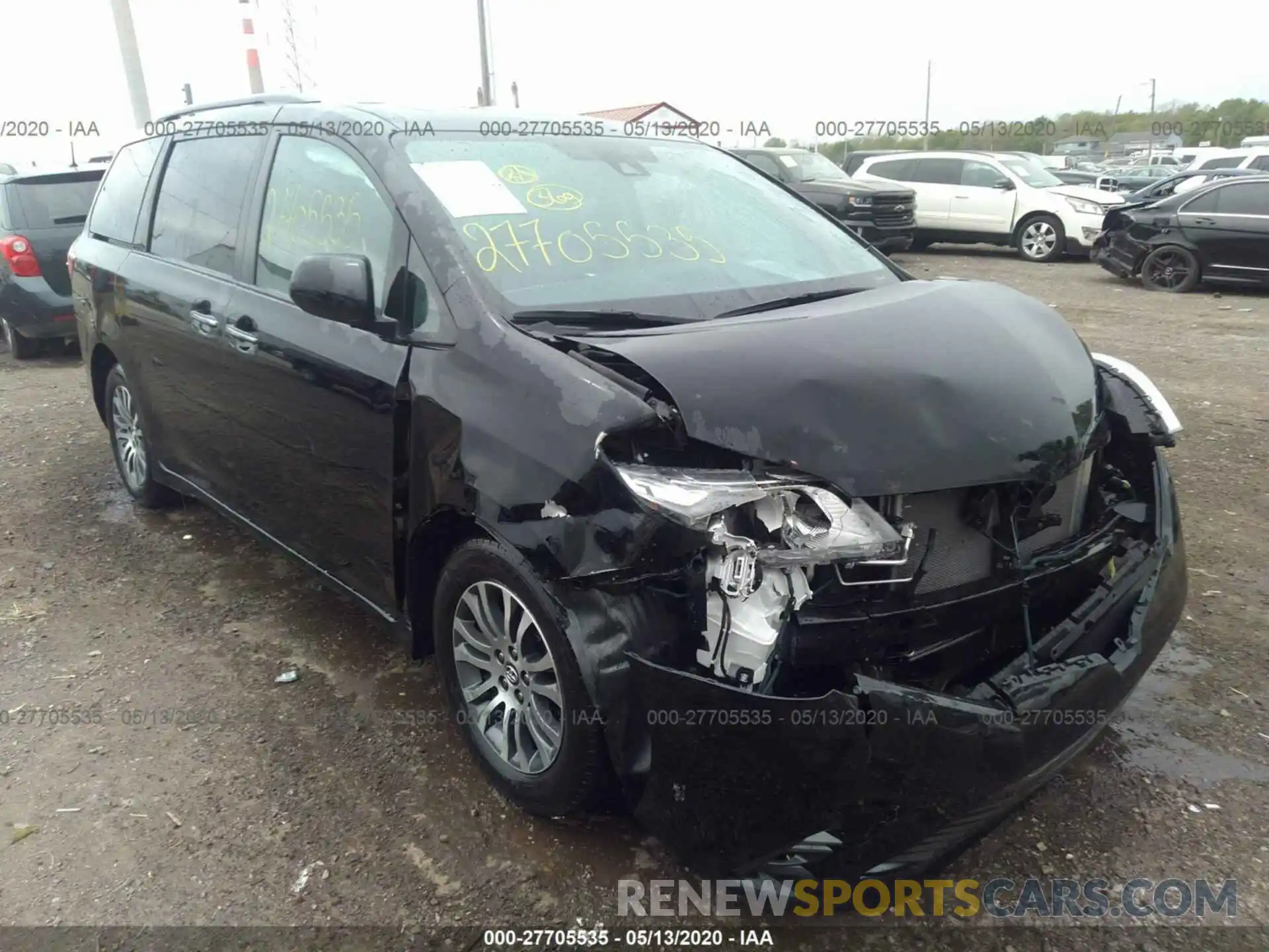 1 Photograph of a damaged car 5TDYZ3DC5KS979027 TOYOTA SIENNA 2019