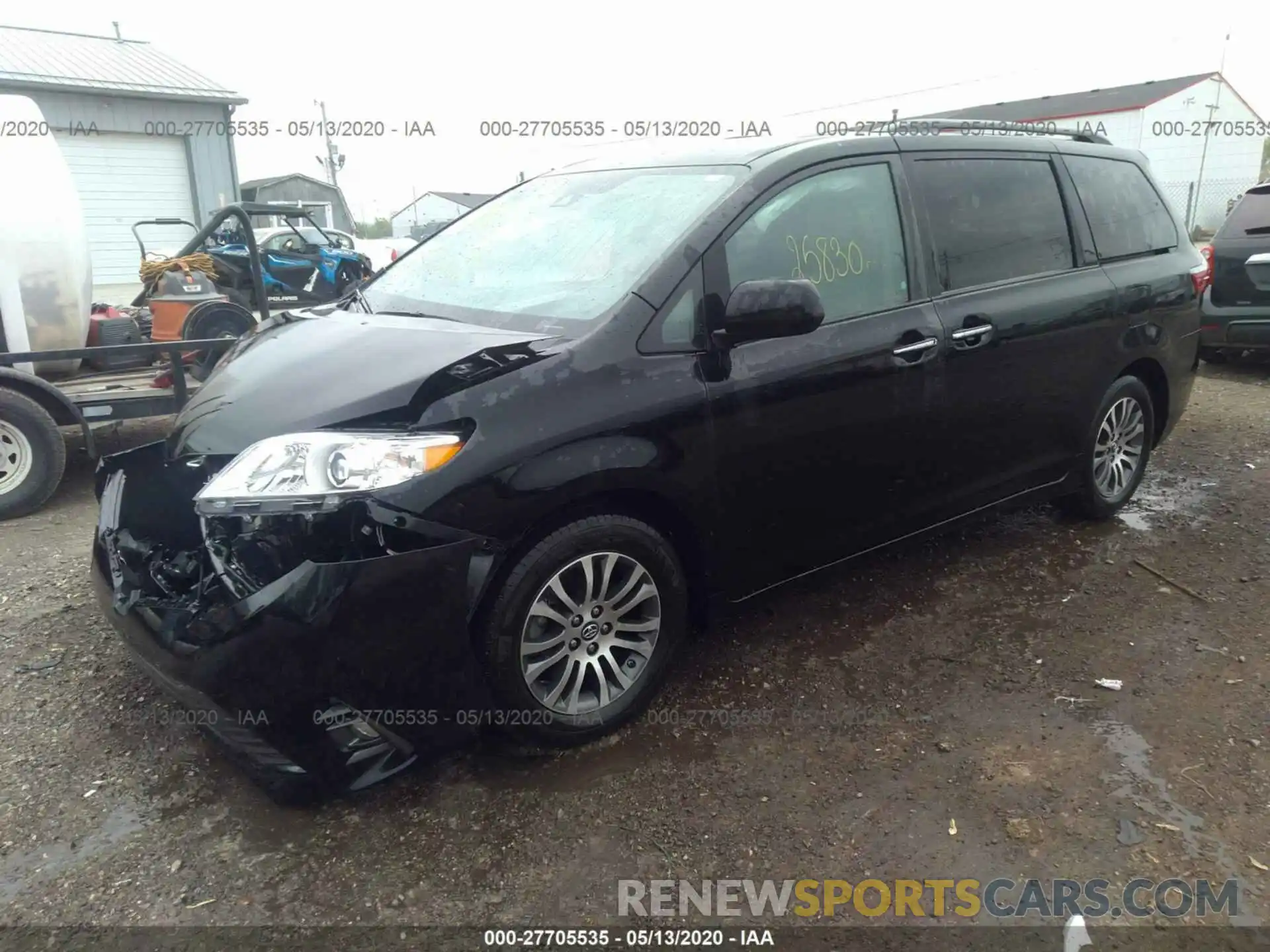 2 Photograph of a damaged car 5TDYZ3DC5KS979027 TOYOTA SIENNA 2019