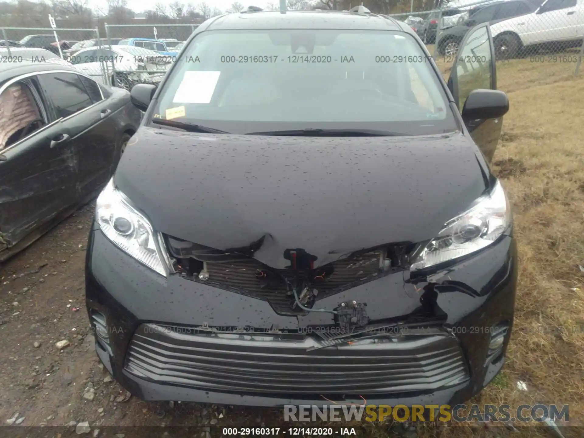 6 Photograph of a damaged car 5TDYZ3DC5KS983319 TOYOTA SIENNA 2019