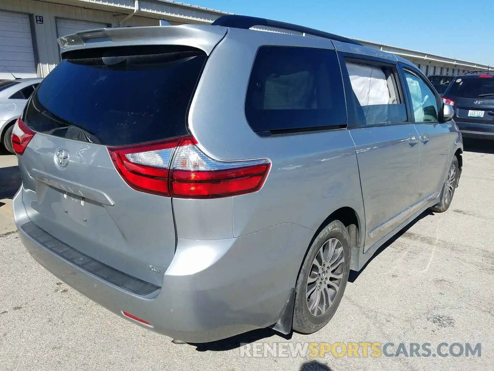 4 Фотография поврежденного автомобиля 5TDYZ3DC5KS984177 TOYOTA SIENNA 2019