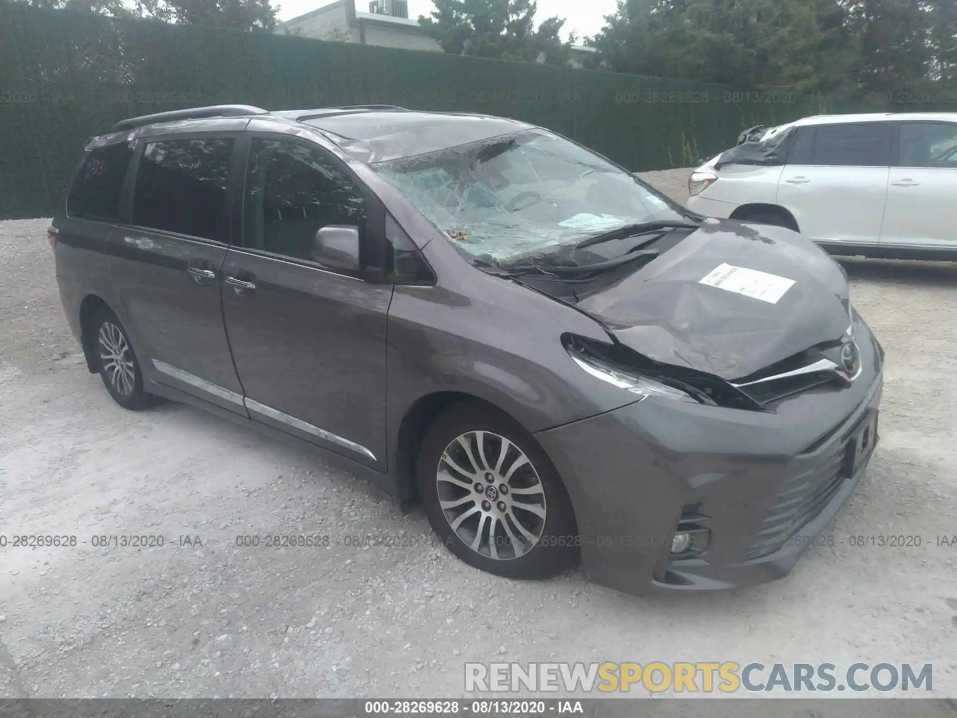 1 Photograph of a damaged car 5TDYZ3DC5KS987497 TOYOTA SIENNA 2019