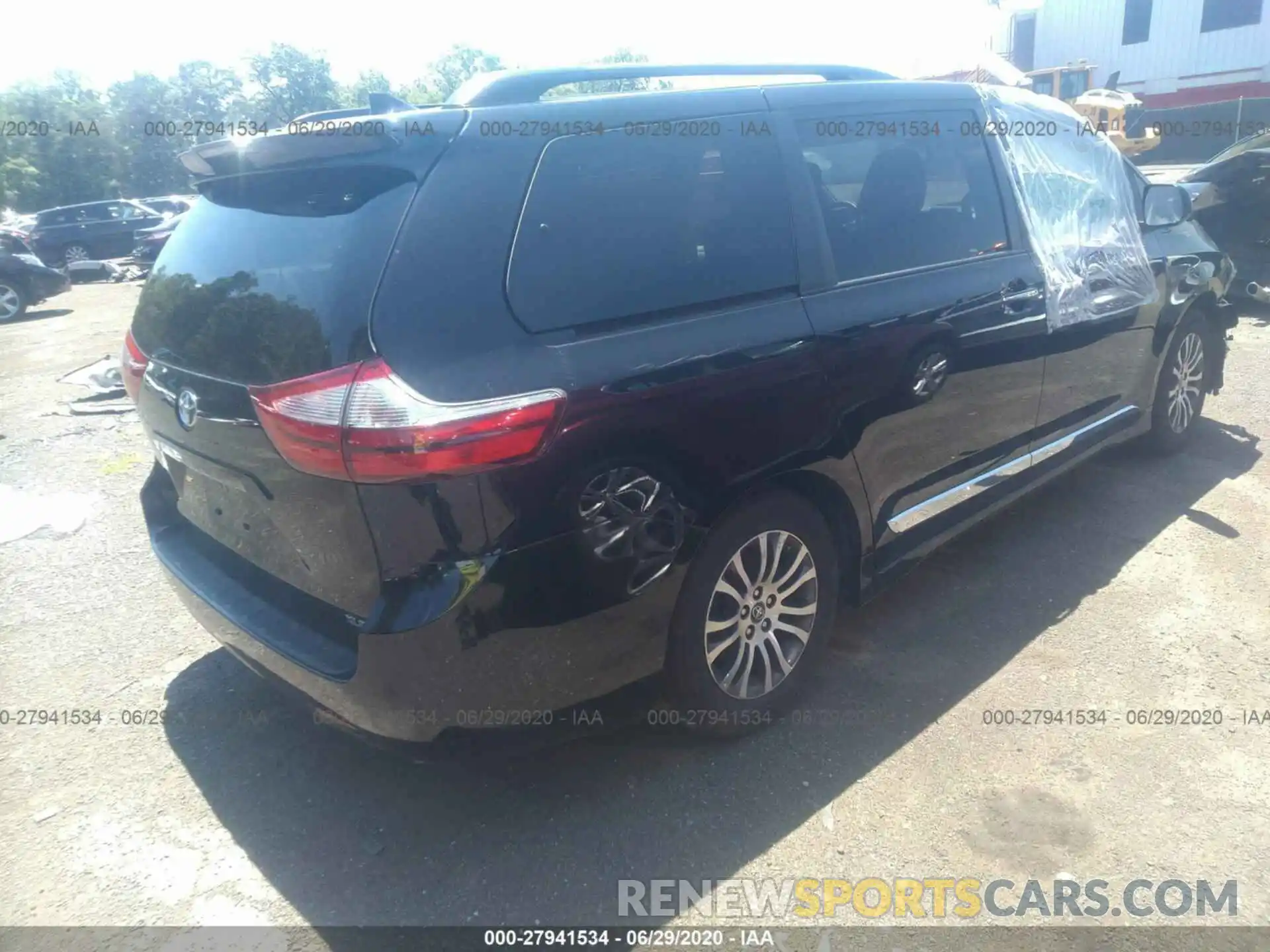 4 Фотография поврежденного автомобиля 5TDYZ3DC5KS997270 TOYOTA SIENNA 2019