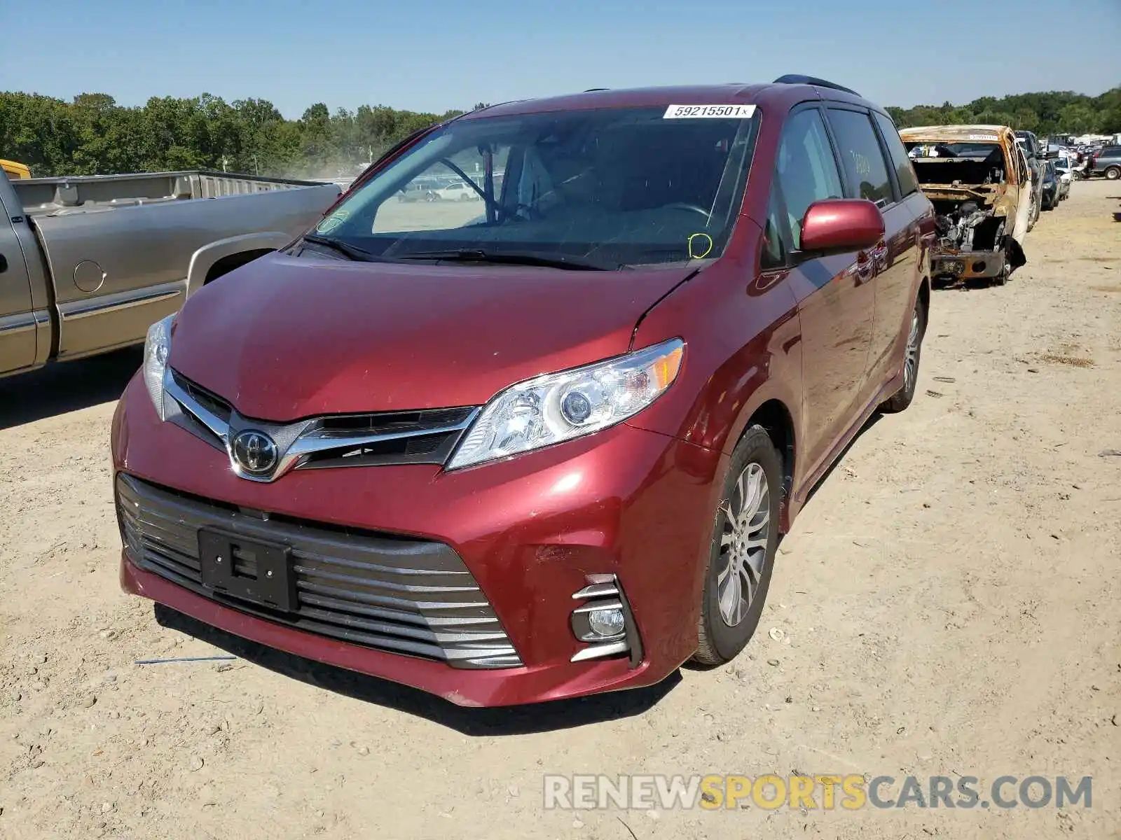 2 Фотография поврежденного автомобиля 5TDYZ3DC6KS980350 TOYOTA SIENNA 2019