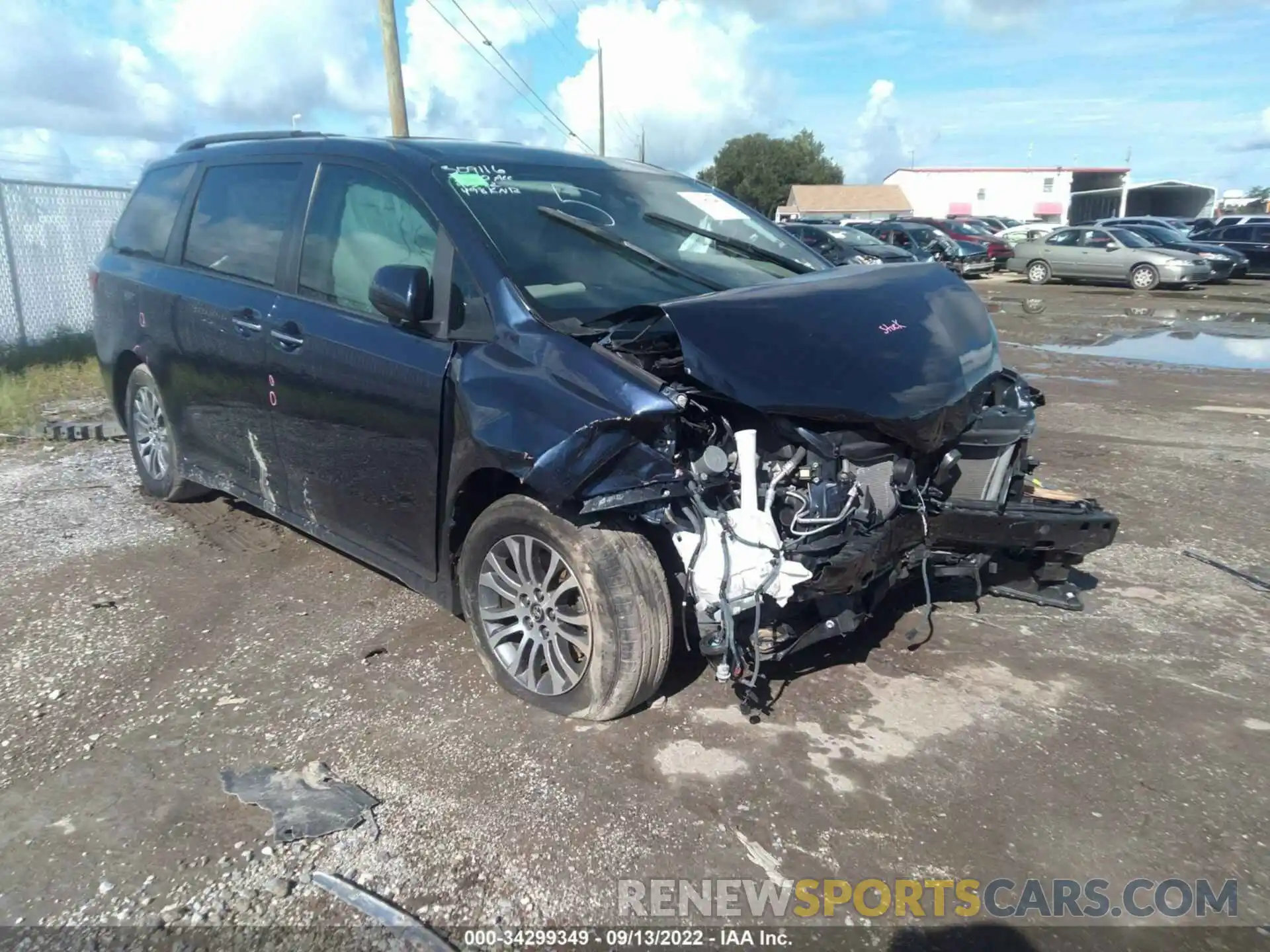 1 Photograph of a damaged car 5TDYZ3DC6KS986746 TOYOTA SIENNA 2019