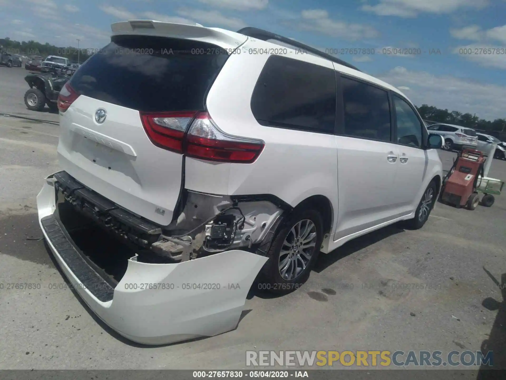 4 Фотография поврежденного автомобиля 5TDYZ3DC6KS989758 TOYOTA SIENNA 2019