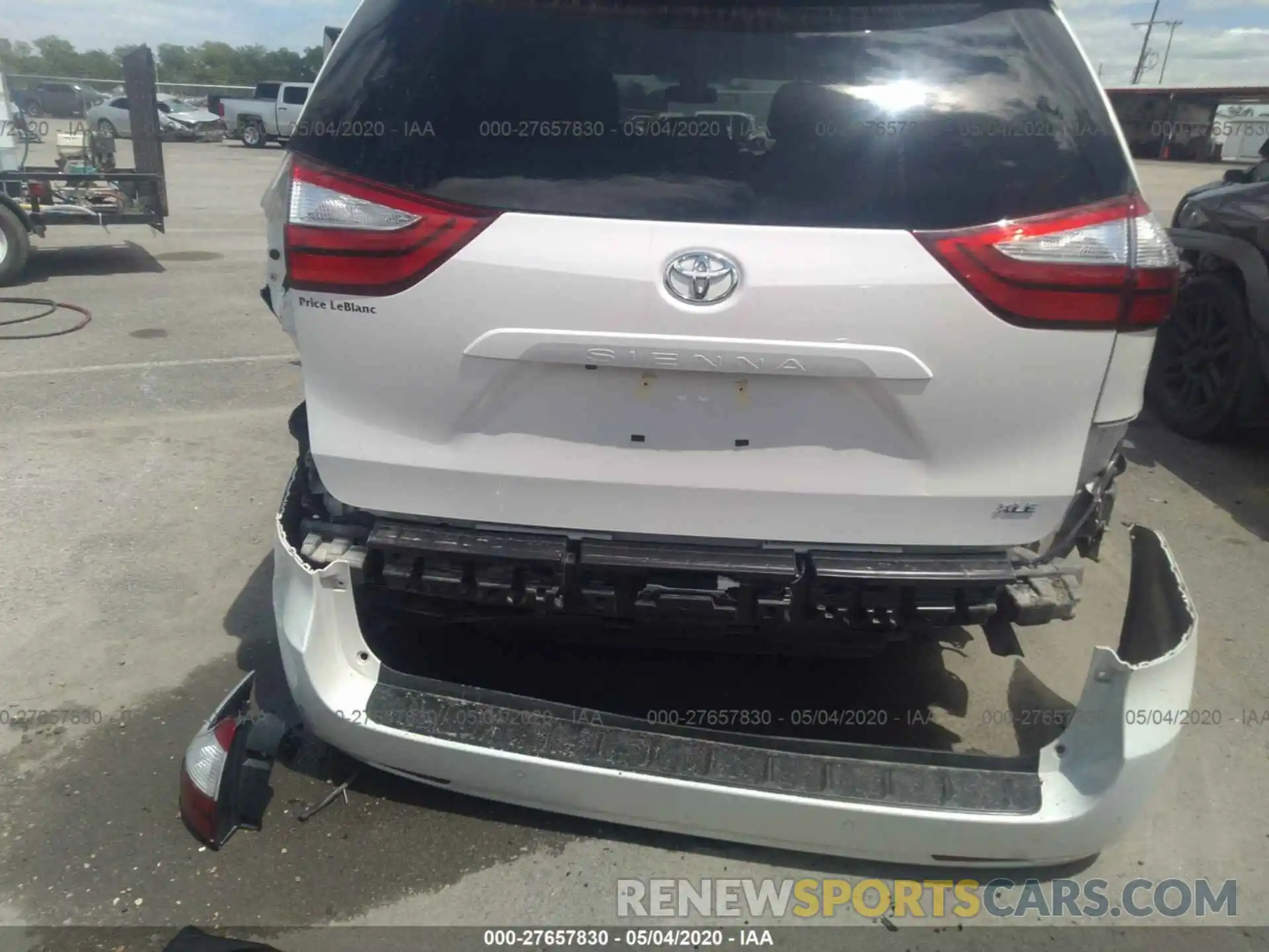 6 Photograph of a damaged car 5TDYZ3DC6KS989758 TOYOTA SIENNA 2019