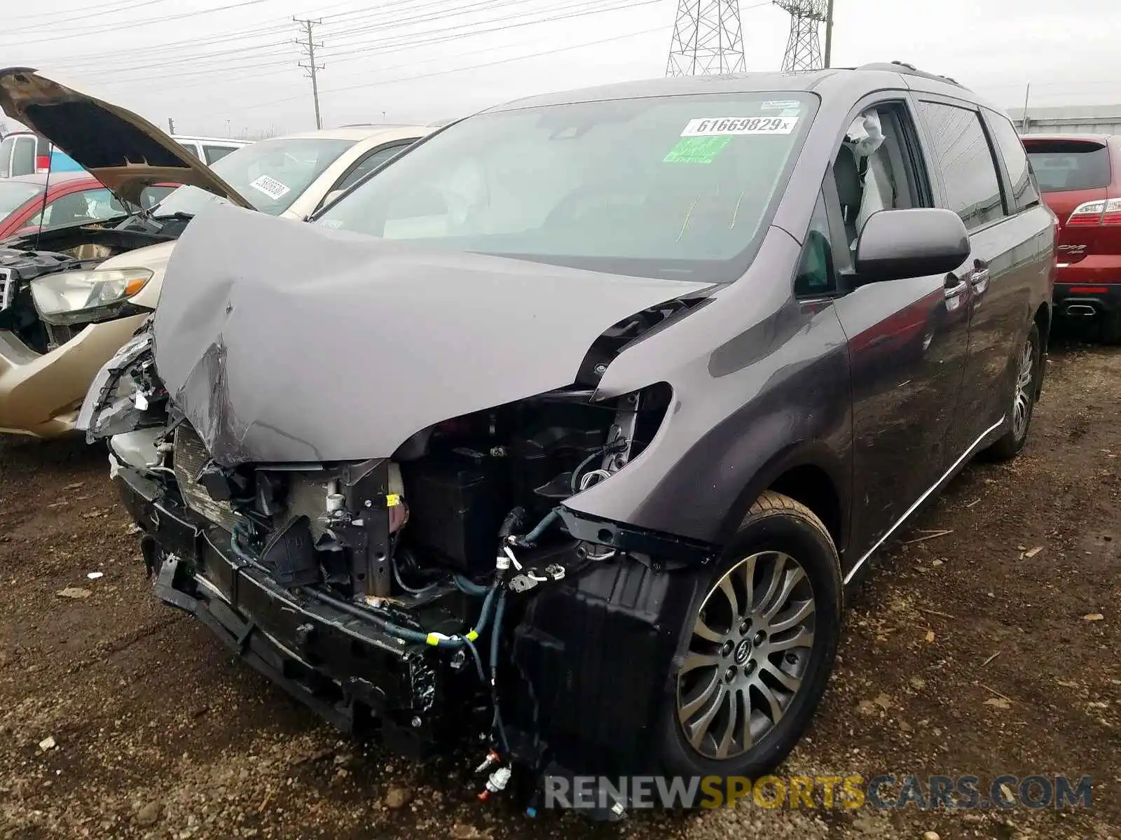 2 Photograph of a damaged car 5TDYZ3DC6KS997326 TOYOTA SIENNA 2019