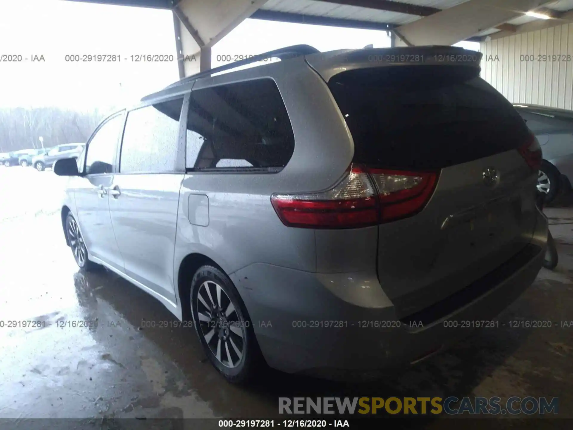 3 Photograph of a damaged car 5TDYZ3DC7KS001970 TOYOTA SIENNA 2019