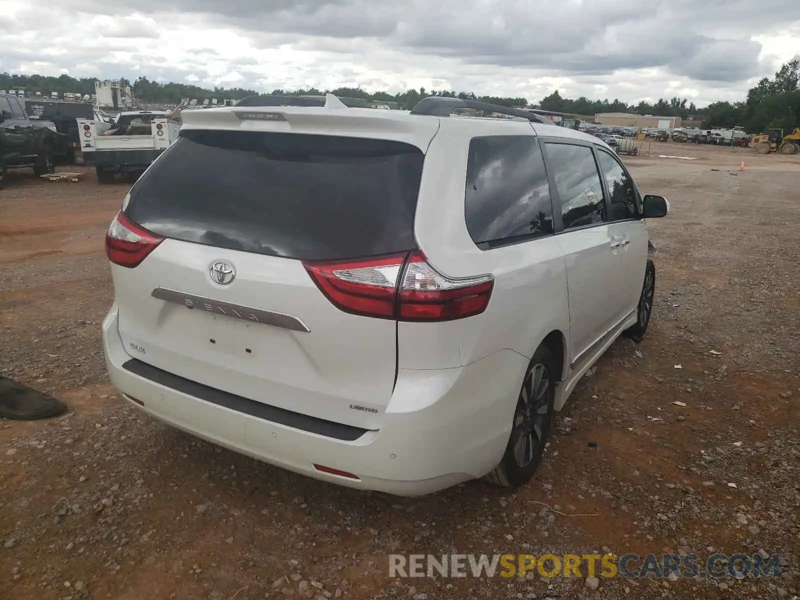 4 Фотография поврежденного автомобиля 5TDYZ3DC7KS002262 TOYOTA SIENNA 2019