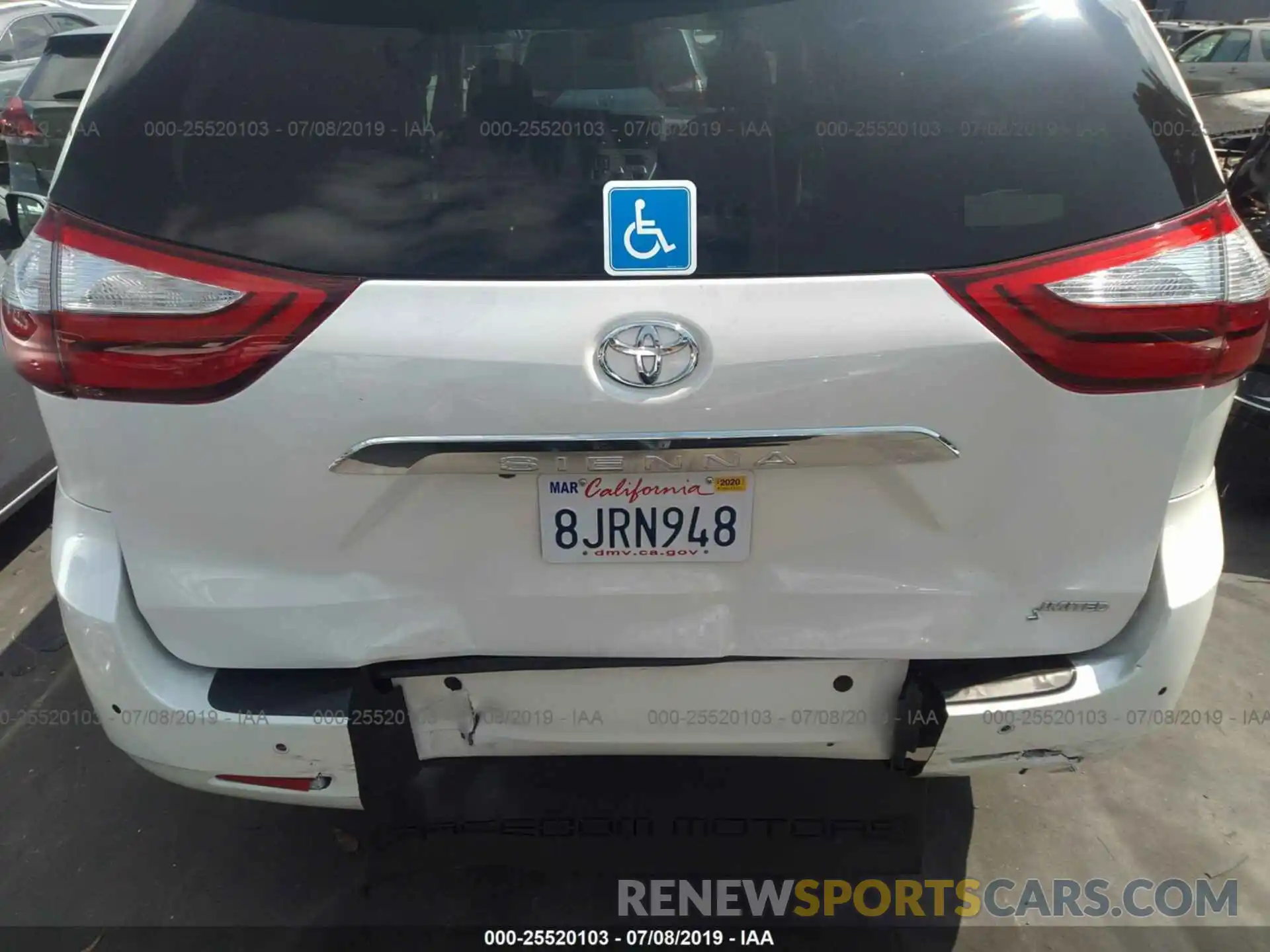 6 Photograph of a damaged car 5TDYZ3DC7KS003718 TOYOTA SIENNA 2019