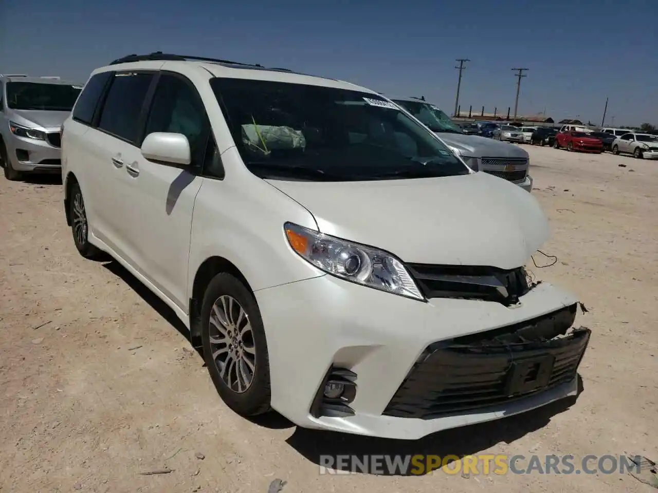 1 Photograph of a damaged car 5TDYZ3DC7KS004643 TOYOTA SIENNA 2019