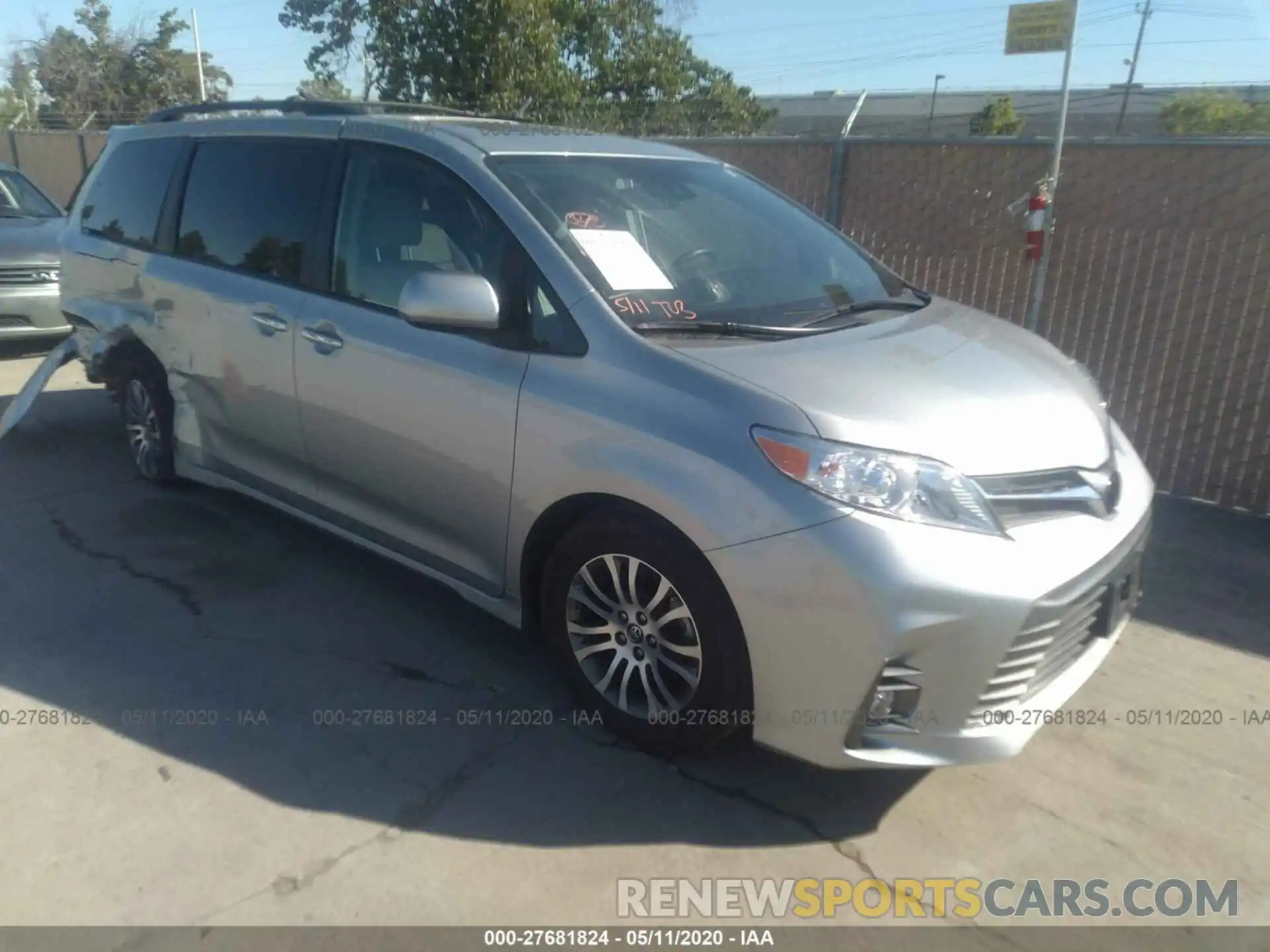 1 Фотография поврежденного автомобиля 5TDYZ3DC7KS005954 TOYOTA SIENNA 2019