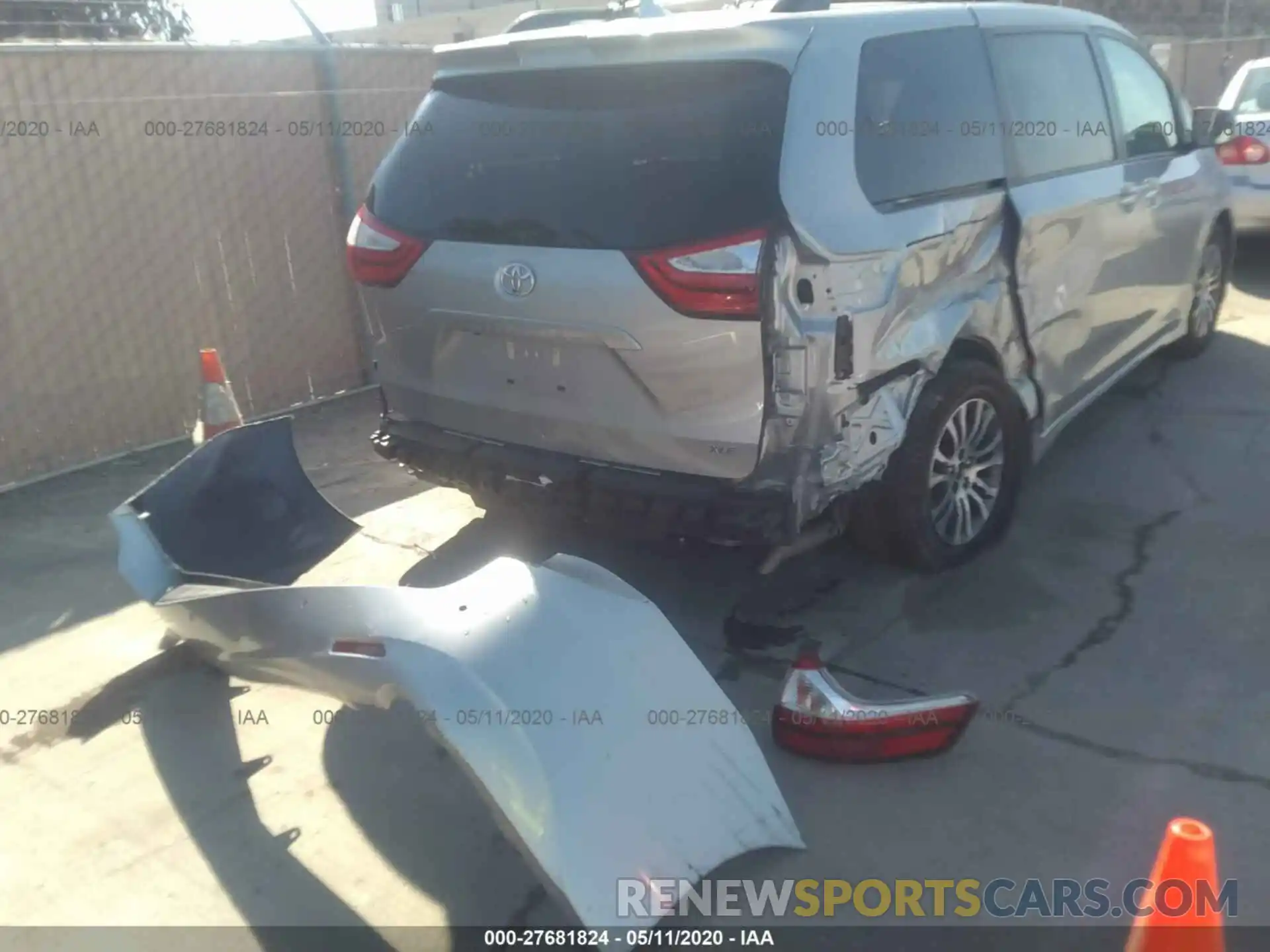 6 Photograph of a damaged car 5TDYZ3DC7KS005954 TOYOTA SIENNA 2019