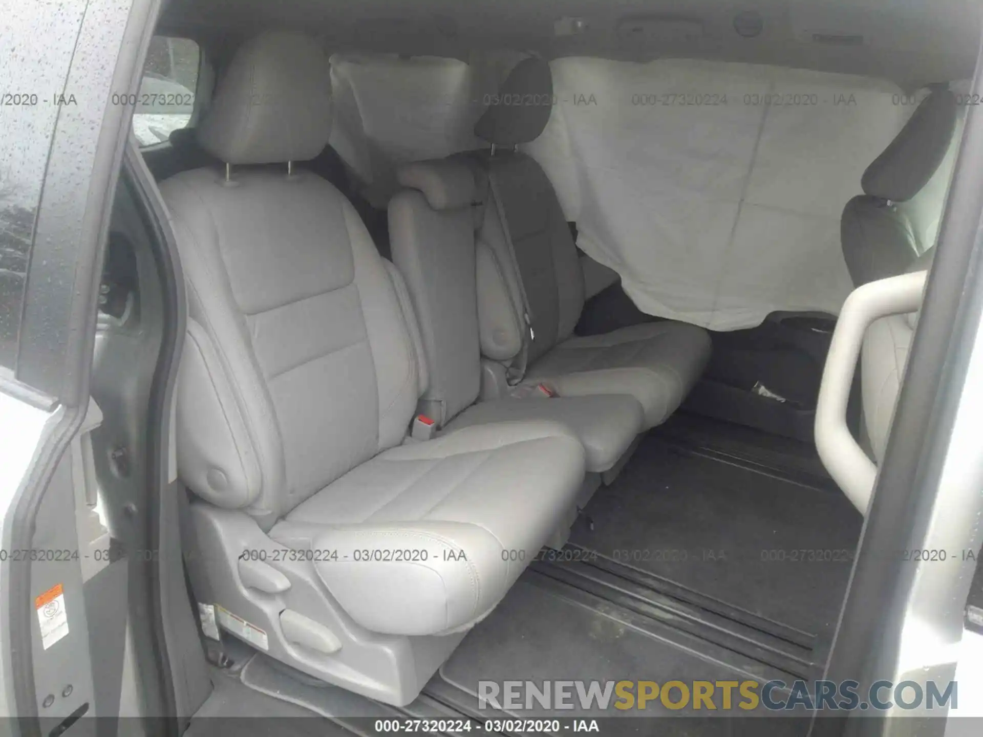 8 Фотография поврежденного автомобиля 5TDYZ3DC7KS006280 TOYOTA SIENNA 2019