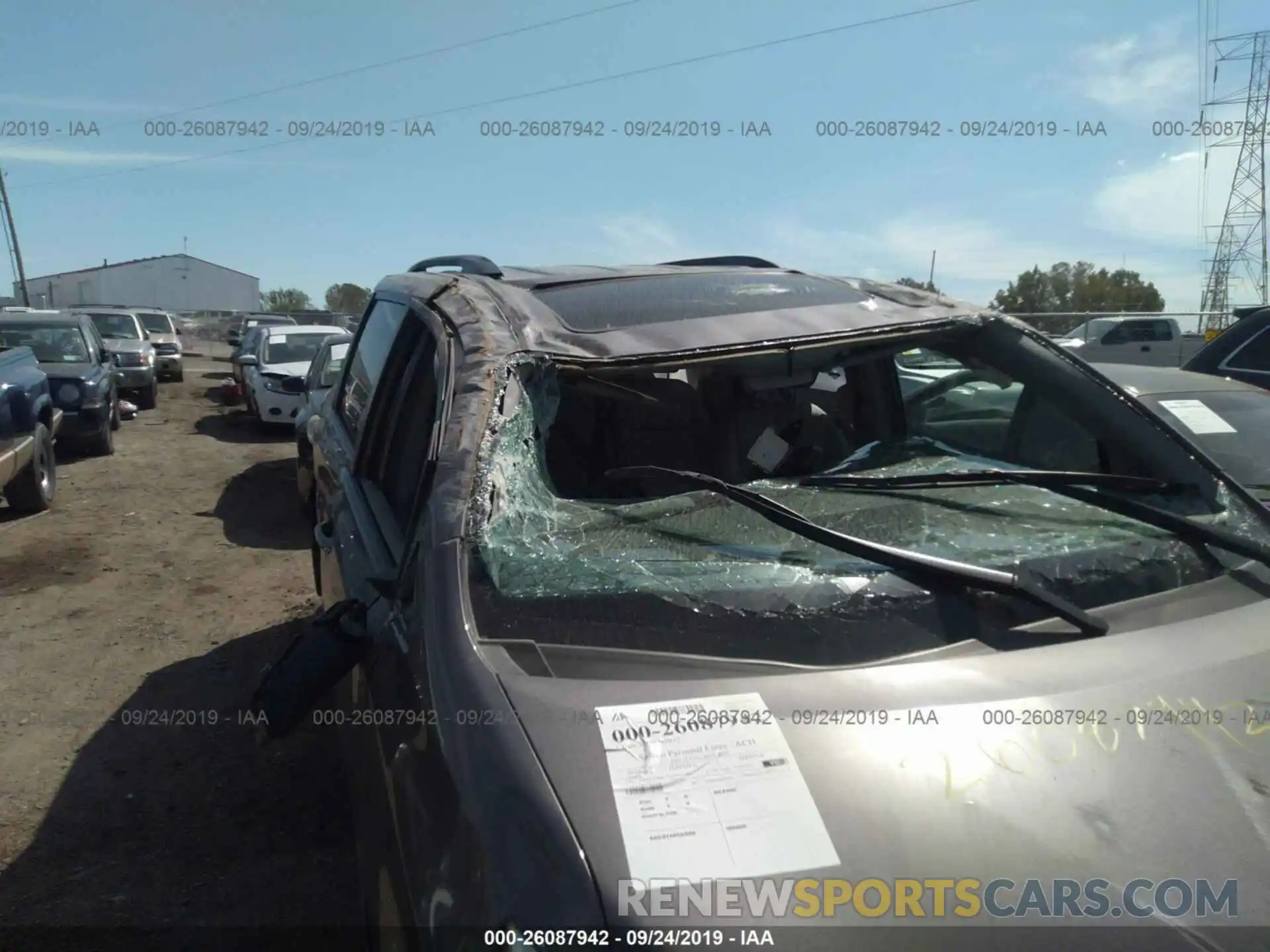 6 Photograph of a damaged car 5TDYZ3DC7KS008188 TOYOTA SIENNA 2019