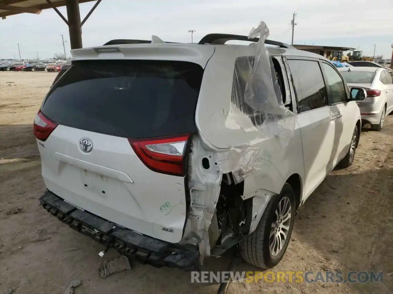 9 Фотография поврежденного автомобиля 5TDYZ3DC7KS009518 TOYOTA SIENNA 2019