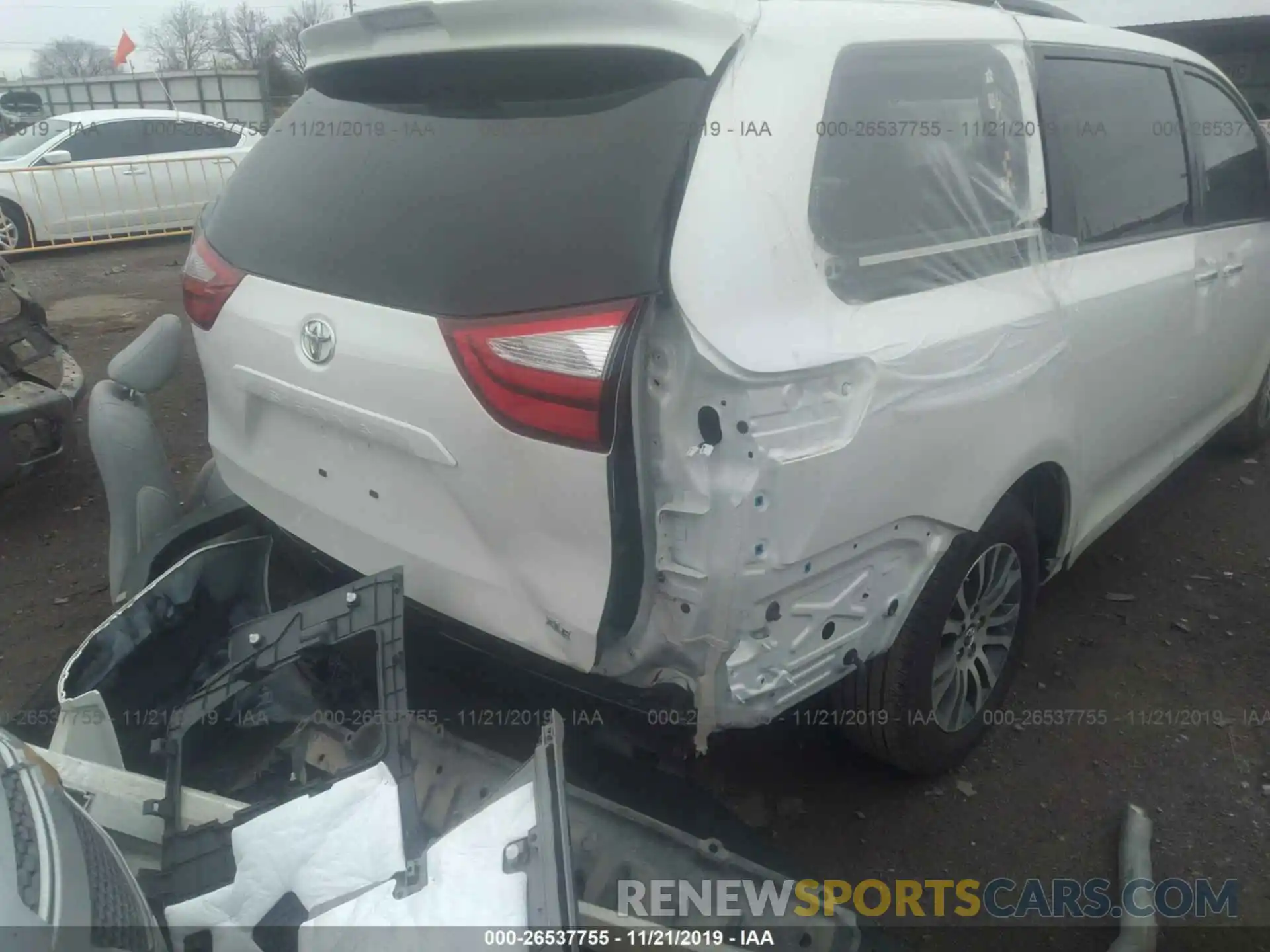 6 Фотография поврежденного автомобиля 5TDYZ3DC7KS011012 TOYOTA SIENNA 2019