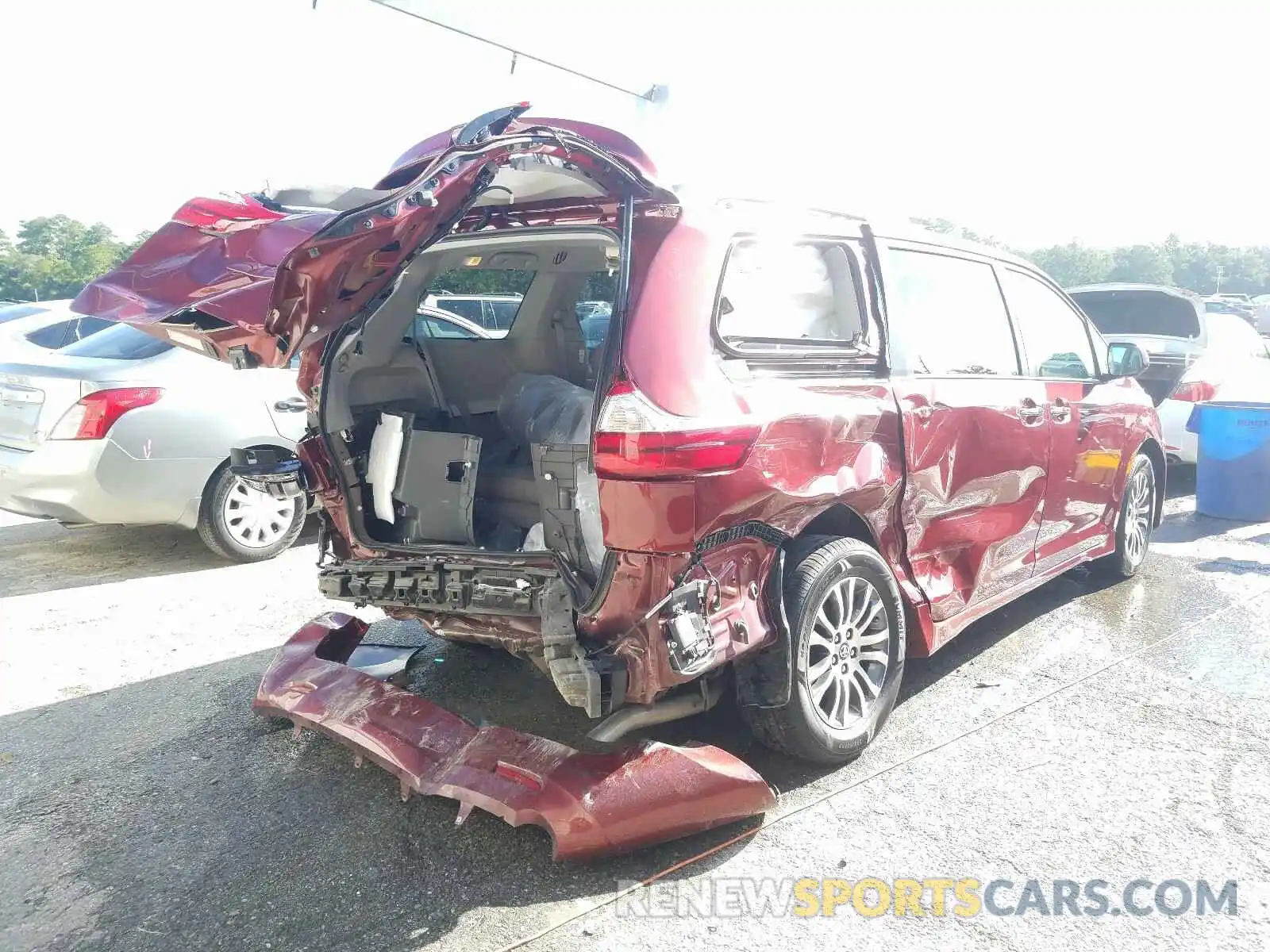 4 Фотография поврежденного автомобиля 5TDYZ3DC7KS014489 TOYOTA SIENNA 2019