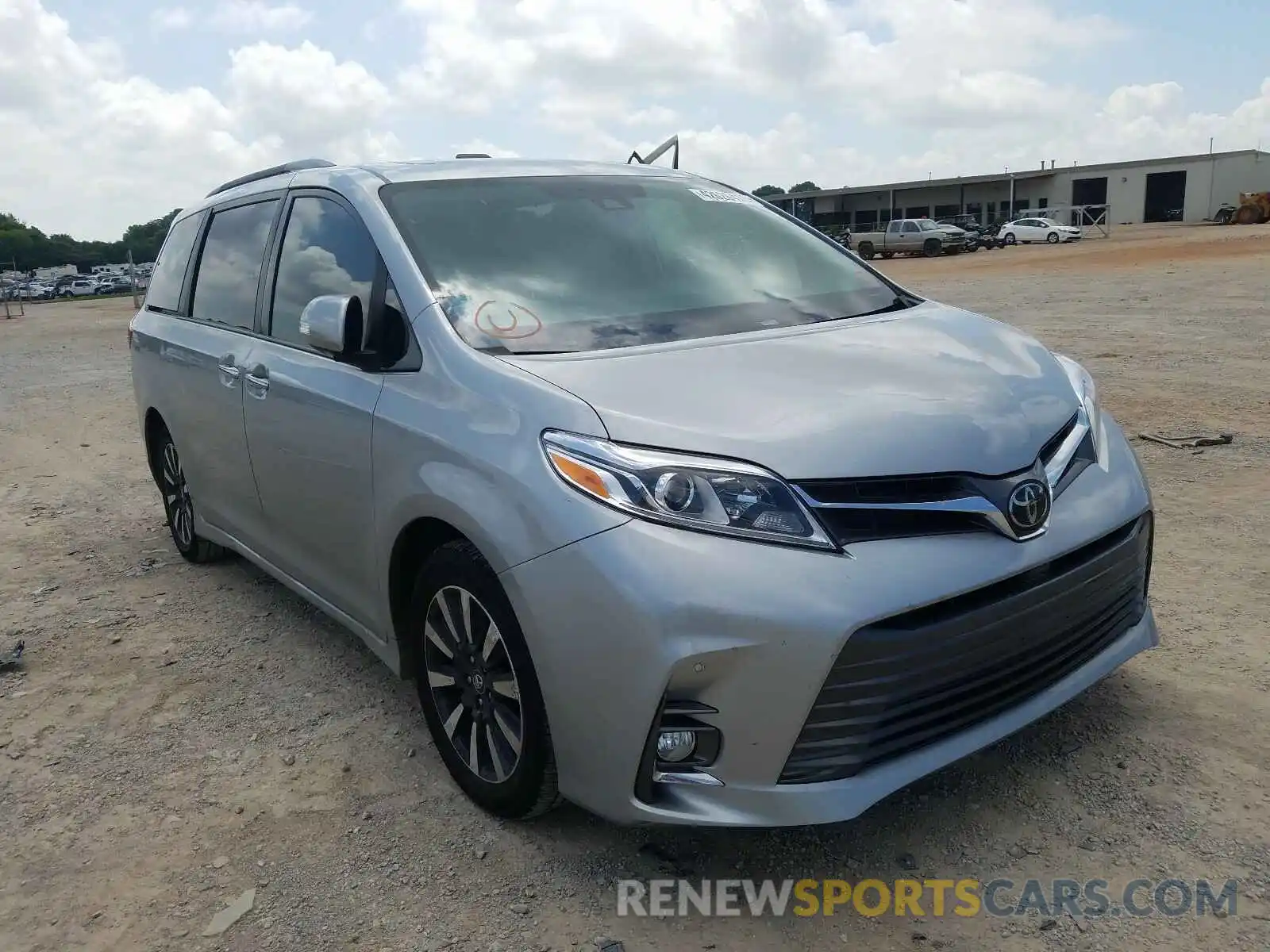 1 Photograph of a damaged car 5TDYZ3DC7KS014878 TOYOTA SIENNA 2019