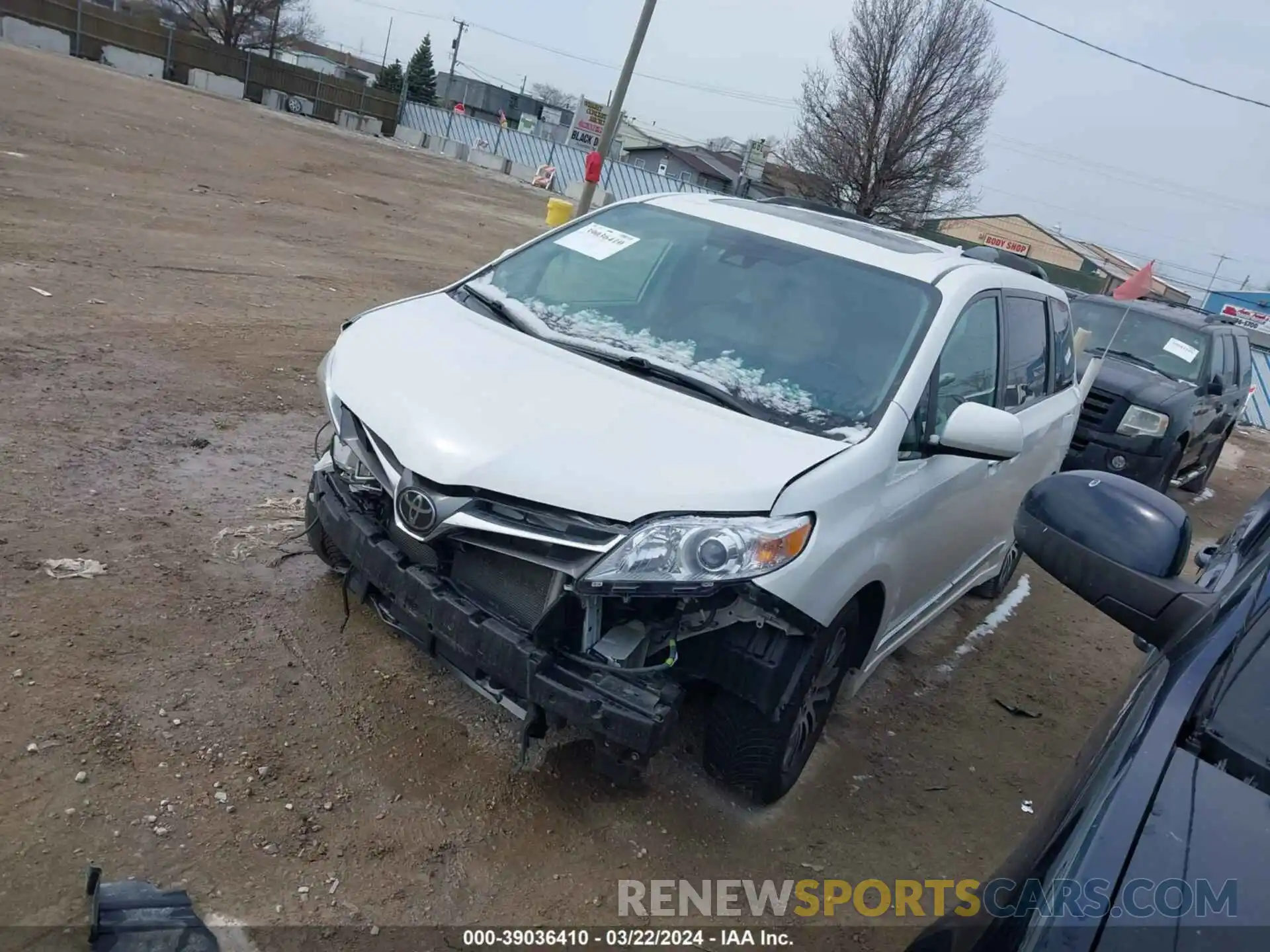 2 Фотография поврежденного автомобиля 5TDYZ3DC7KS967171 TOYOTA SIENNA 2019