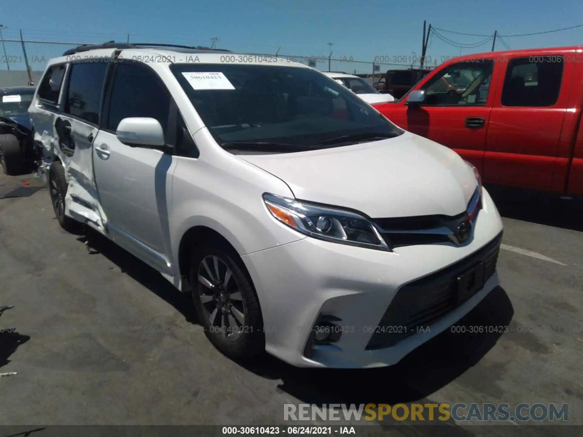 1 Photograph of a damaged car 5TDYZ3DC7KS972466 TOYOTA SIENNA 2019