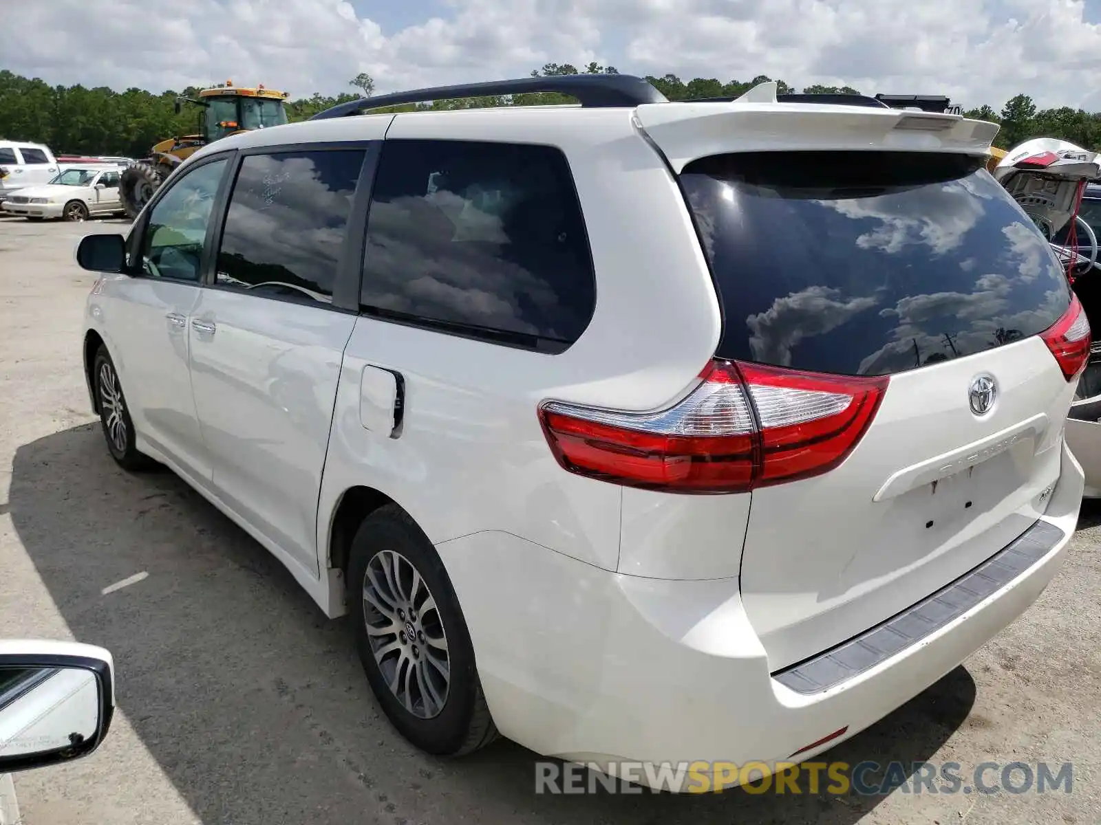 3 Фотография поврежденного автомобиля 5TDYZ3DC7KS975772 TOYOTA SIENNA 2019