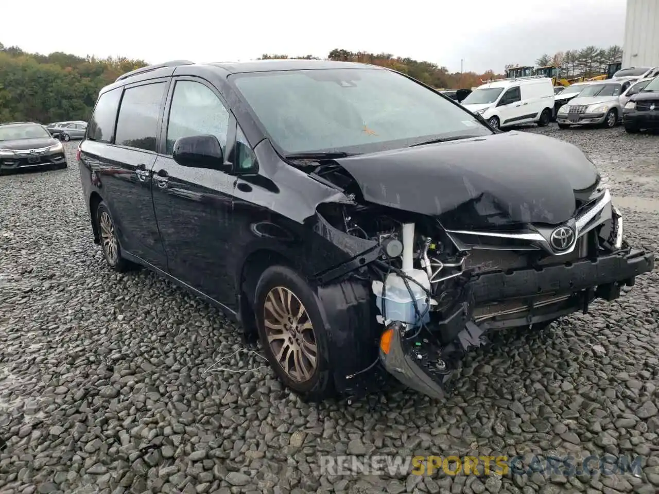 1 Фотография поврежденного автомобиля 5TDYZ3DC7KS976937 TOYOTA SIENNA 2019