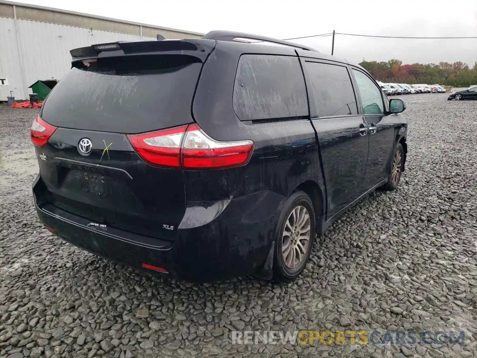 4 Фотография поврежденного автомобиля 5TDYZ3DC7KS976937 TOYOTA SIENNA 2019