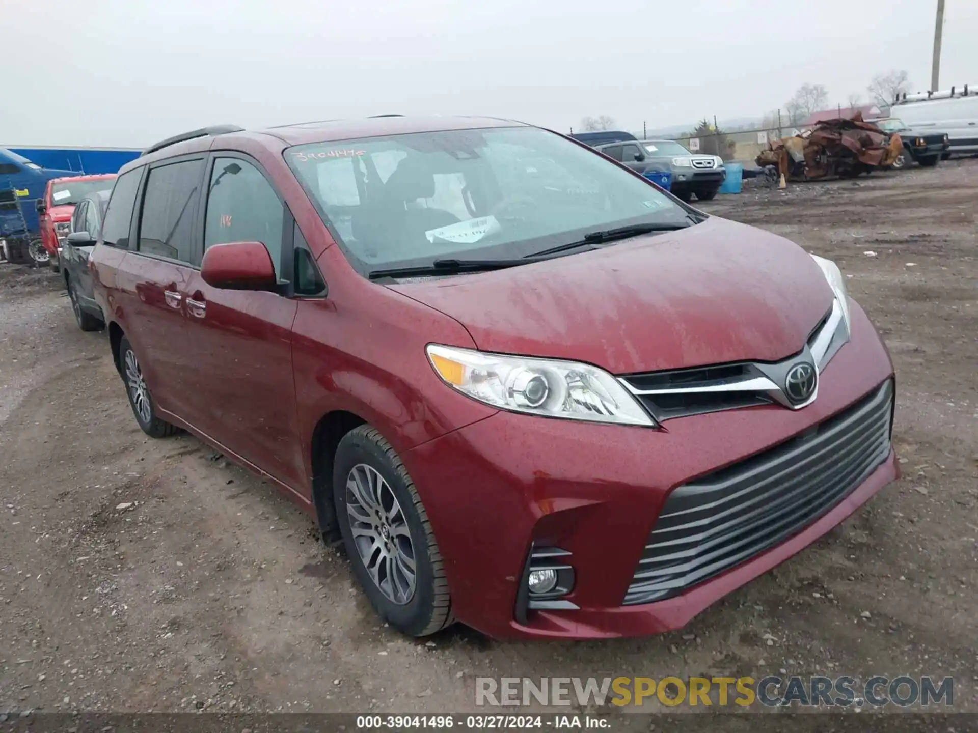 1 Photograph of a damaged car 5TDYZ3DC7KS981877 TOYOTA SIENNA 2019